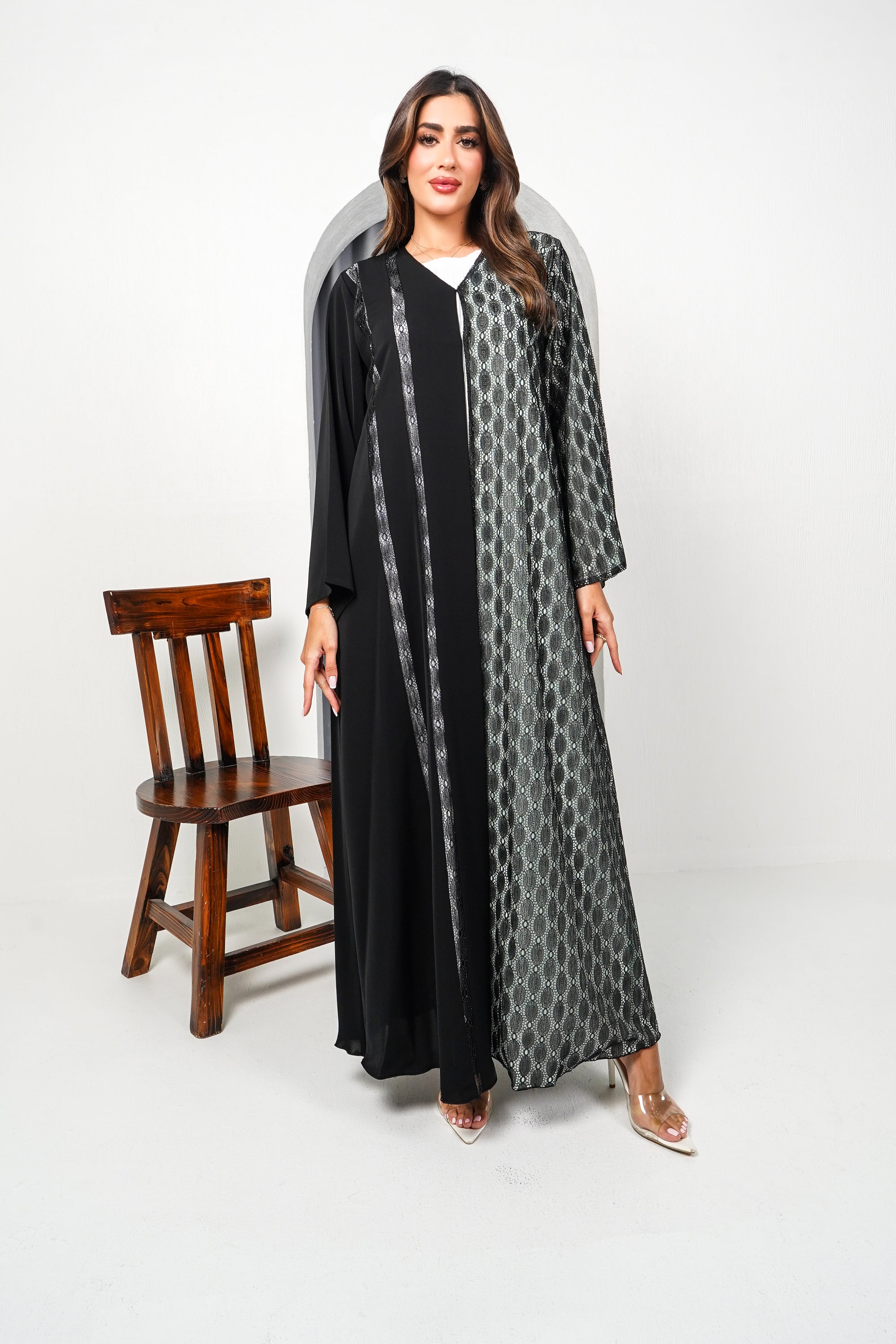 R196 Black shining Dantil  Abaya Set