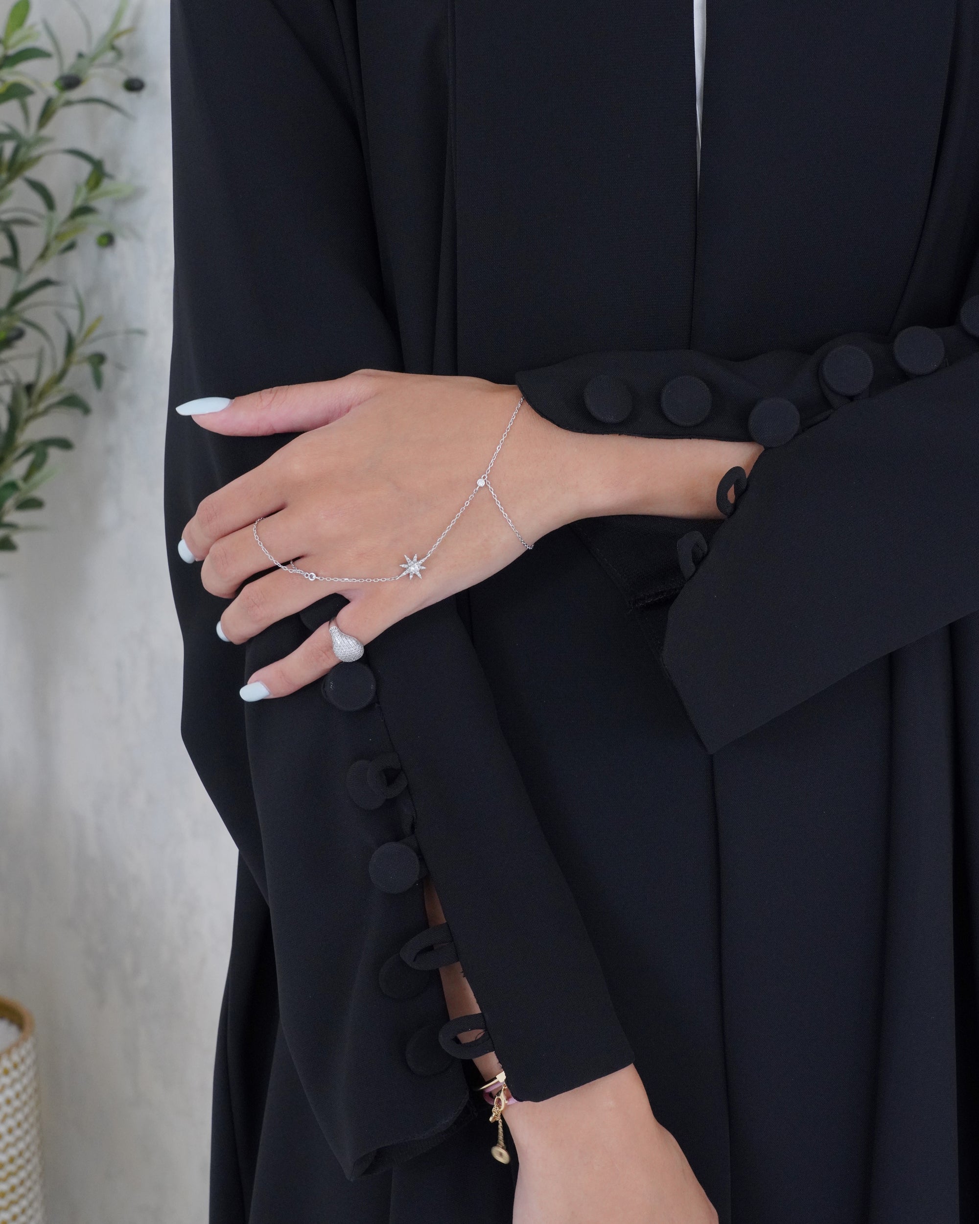 R106 Black Abaya Set