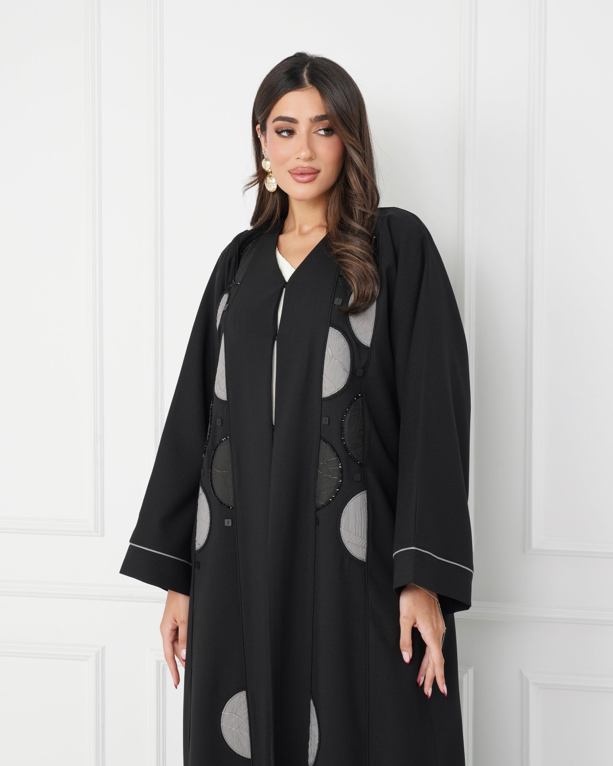طقم عباية بيج R027