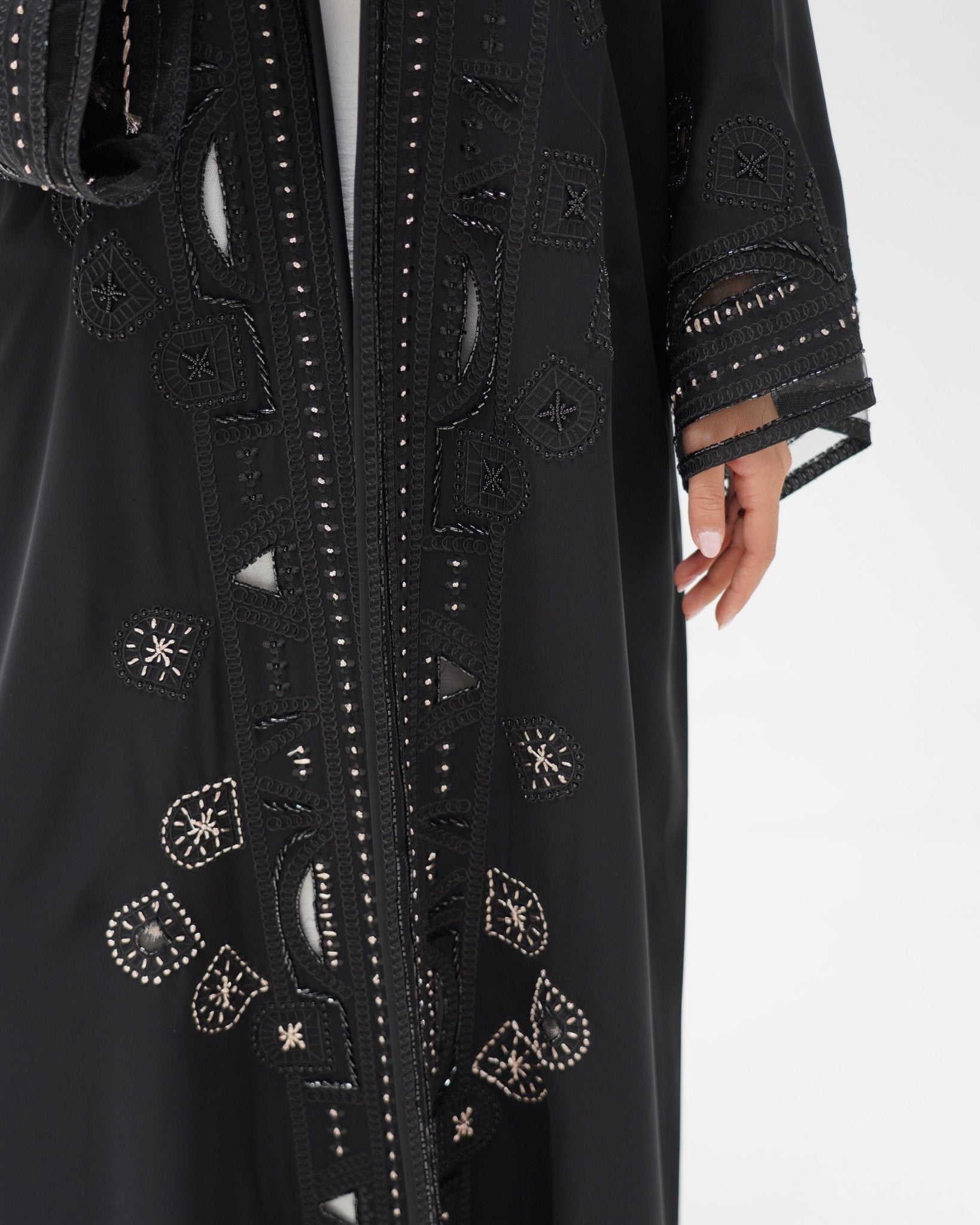 R 345 Black Kashmiri Embroidery Abaya Abaya for Women UAE – Abaya – Rutba Fashion Abaya
