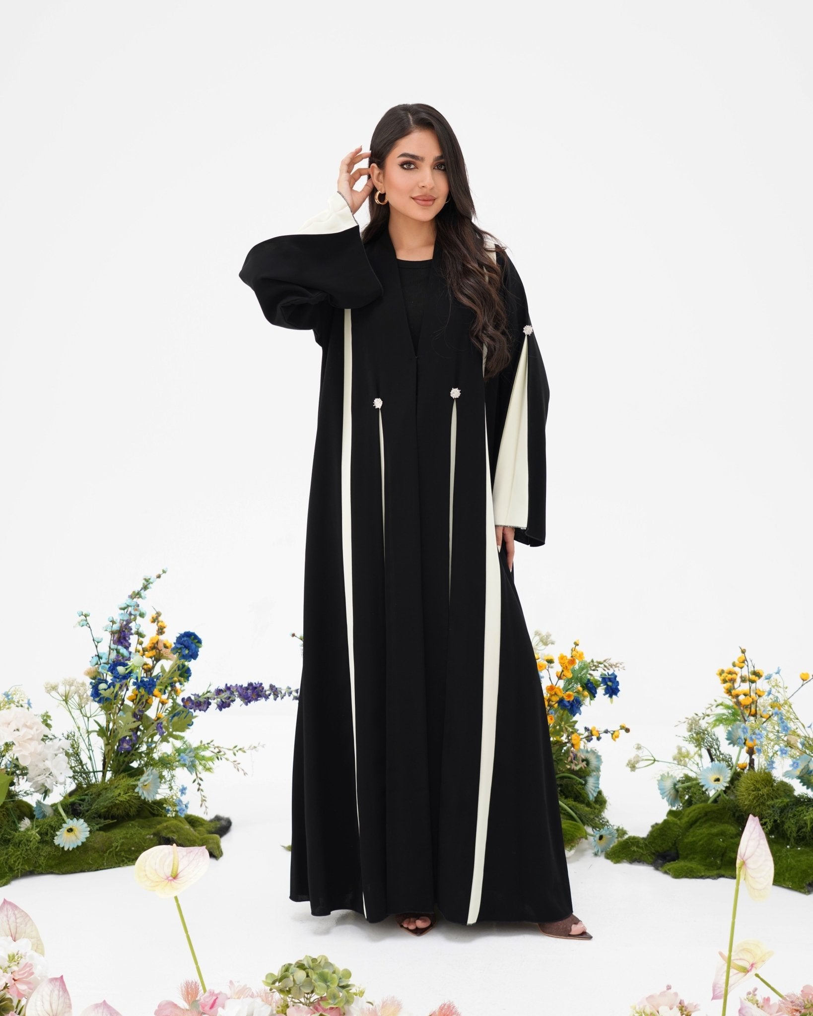 R297 Stylish cutting Model black and beige Abaya Abaya for Women UAE – Abaya – Rutba Fashion Abaya