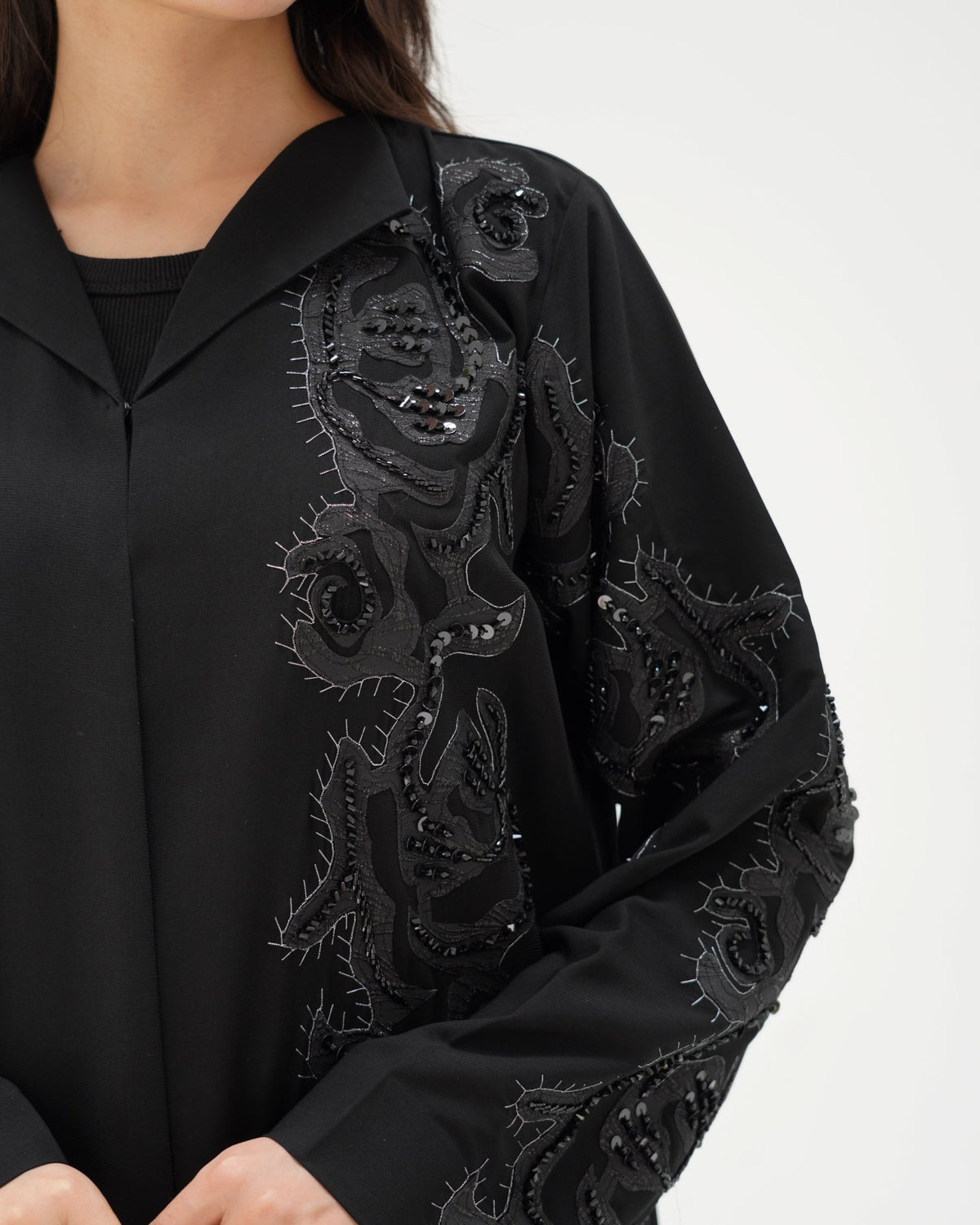 R306 Modern laser cut silver Ari with Beads work Black Abaya Abaya for Women UAE – Abaya – Rutba Fashion Abaya