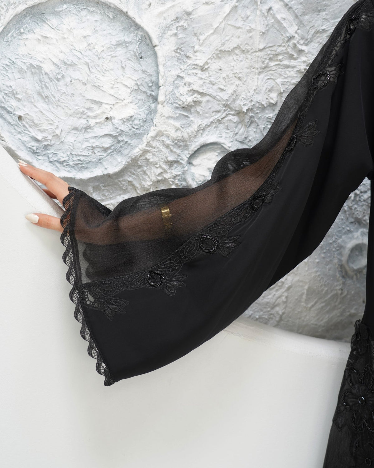 R319 Classic Black Abaya with New Frem Lace and Beads work Abaya for Women UAE – Abaya – Rutba Fashion Abaya