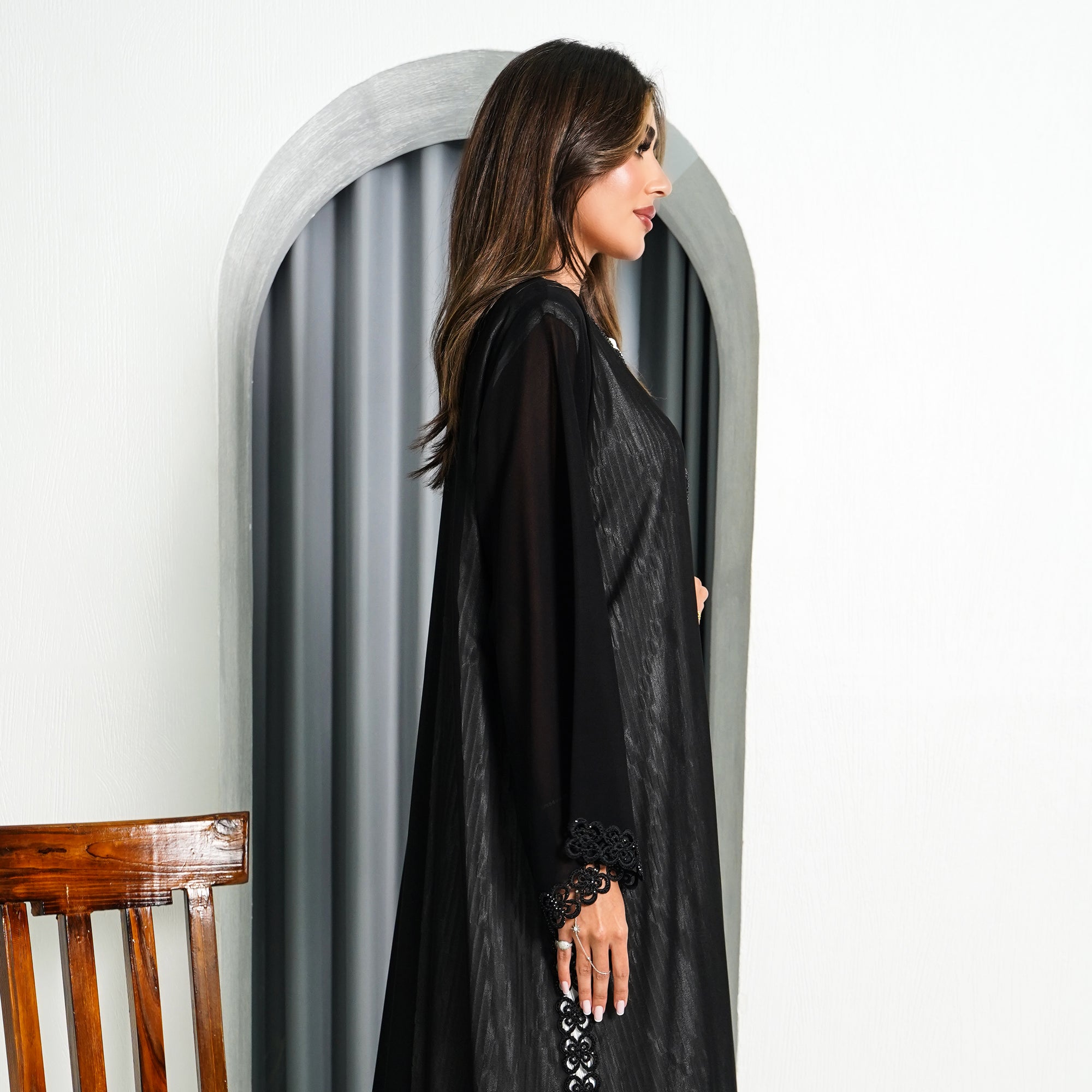R193 Black elegant  Abaya Set