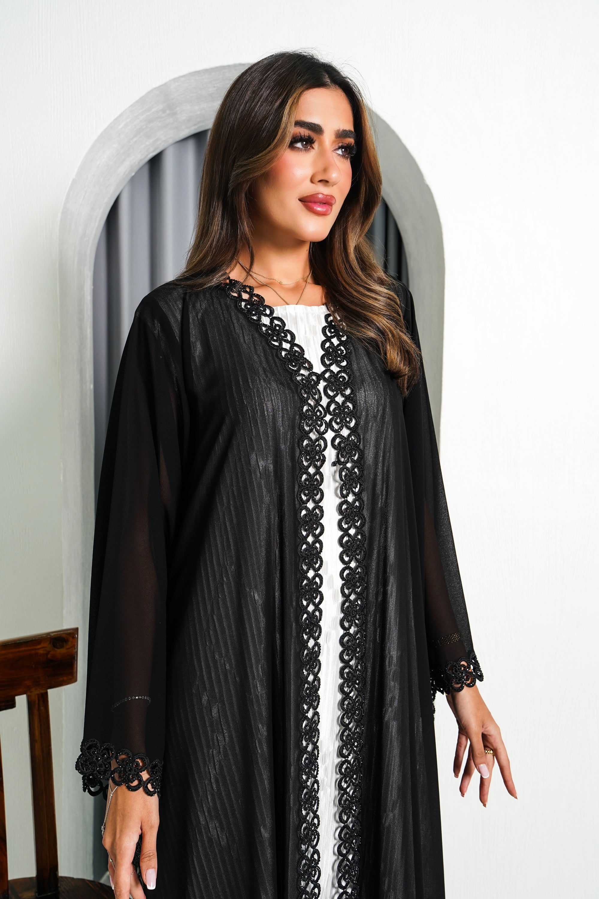 R193 Black elegant  Abaya Set