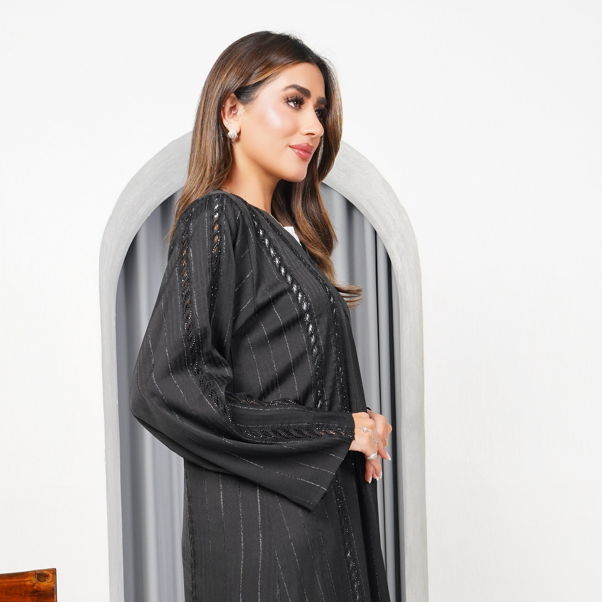 R197 Black Classic  Abaya Set