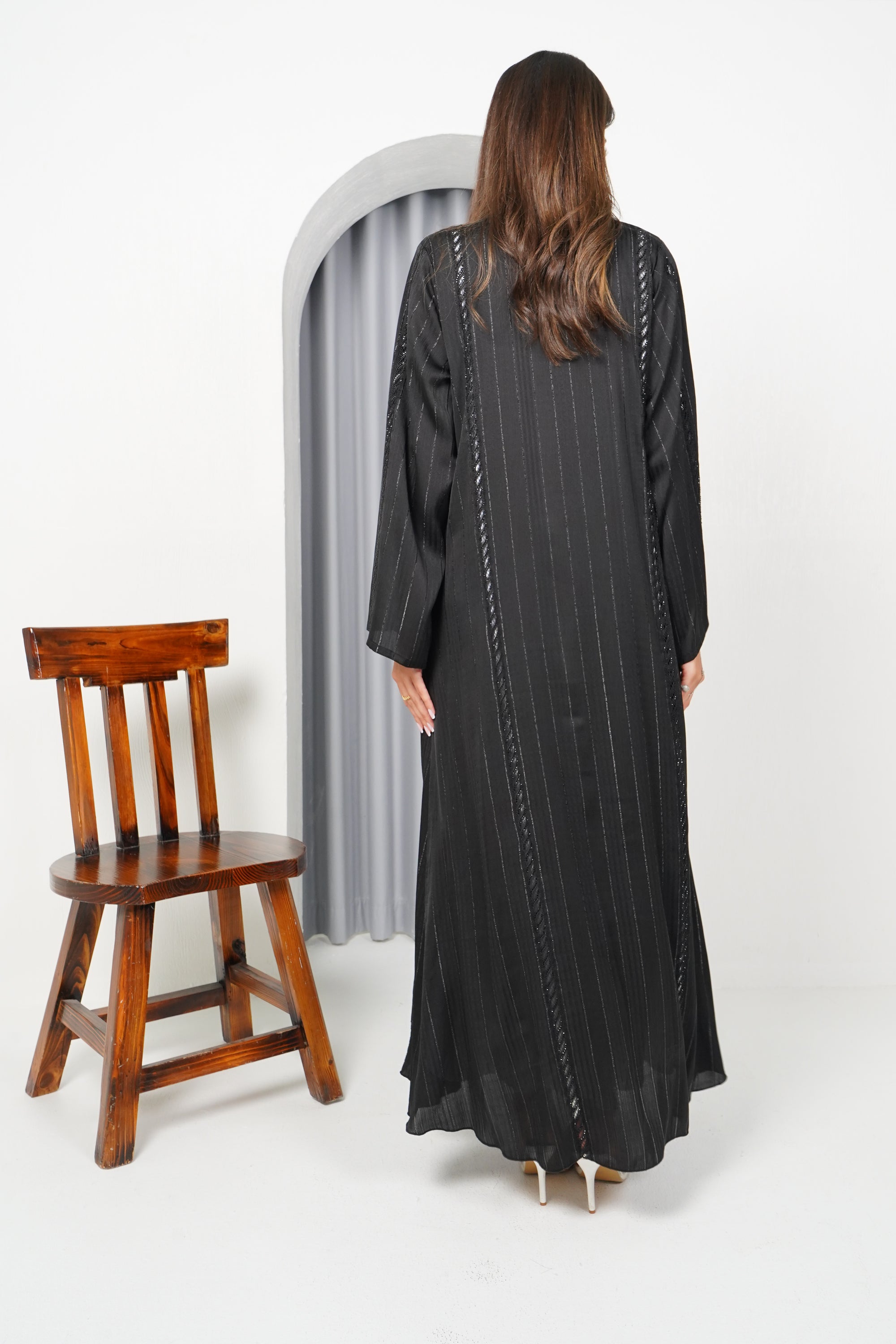 R197 Black Classic  Abaya Set