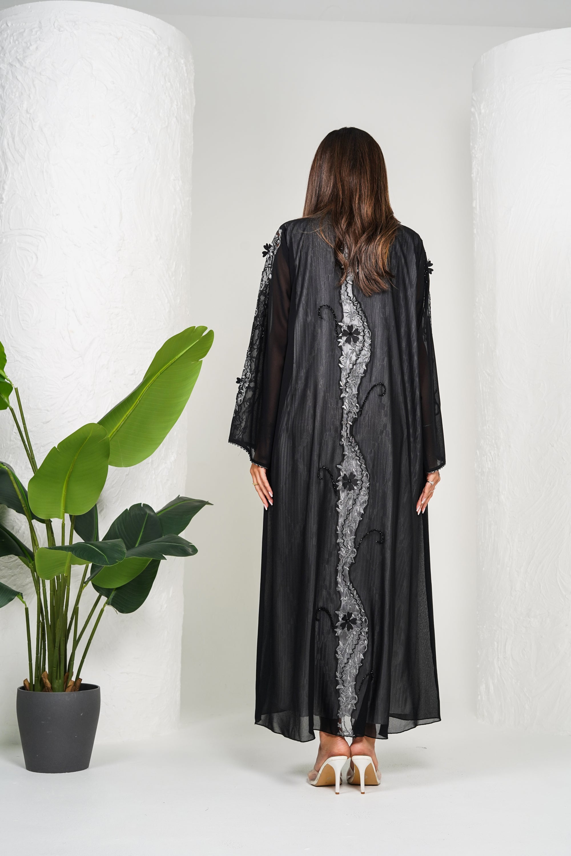 R208  Black  Classic  Abaya Set