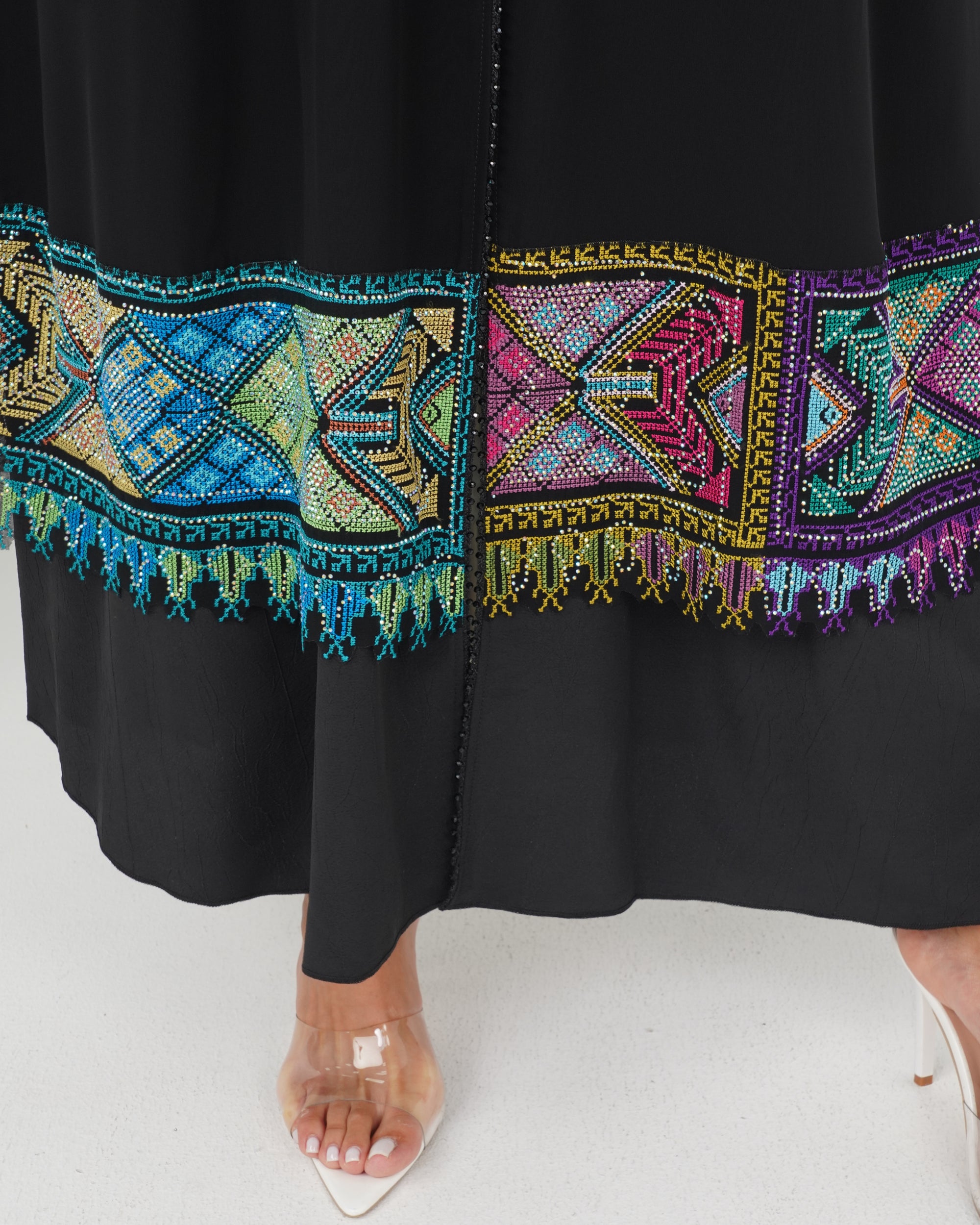 R140  kashmiri  Black   Abaya Set