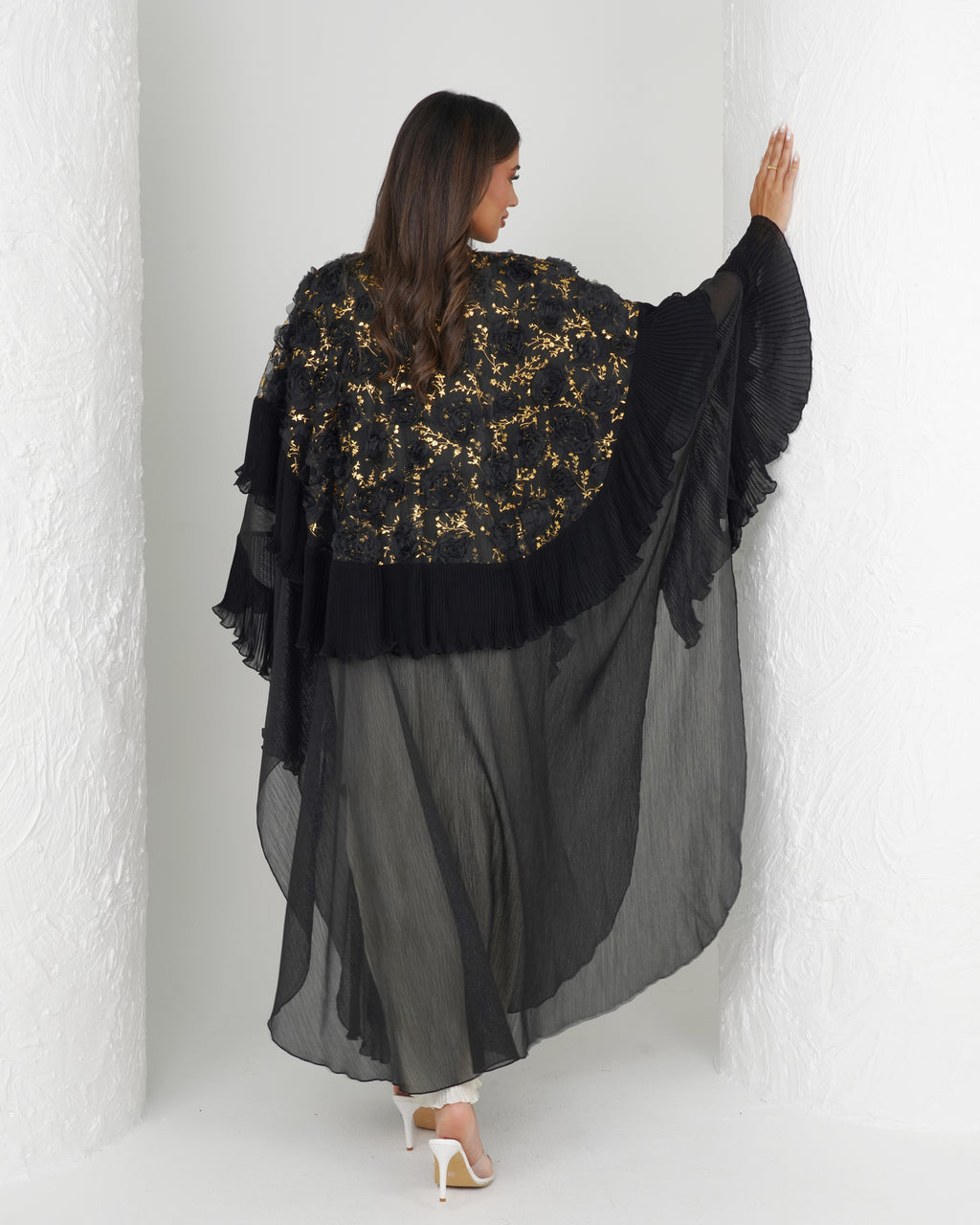 R150 Black wedding and party Collection Abaya Set