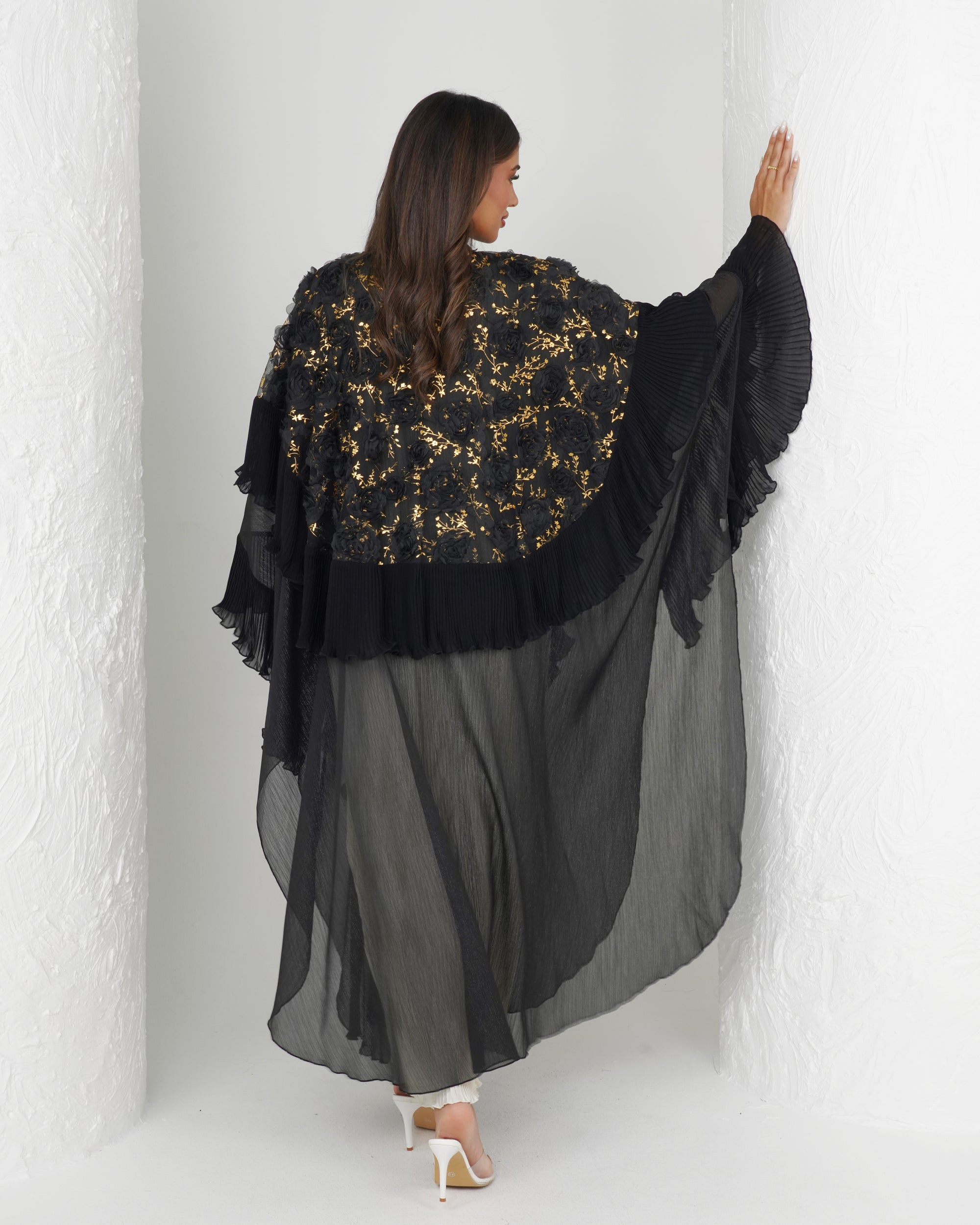 R150 Black wedding and party Collection Abaya Set