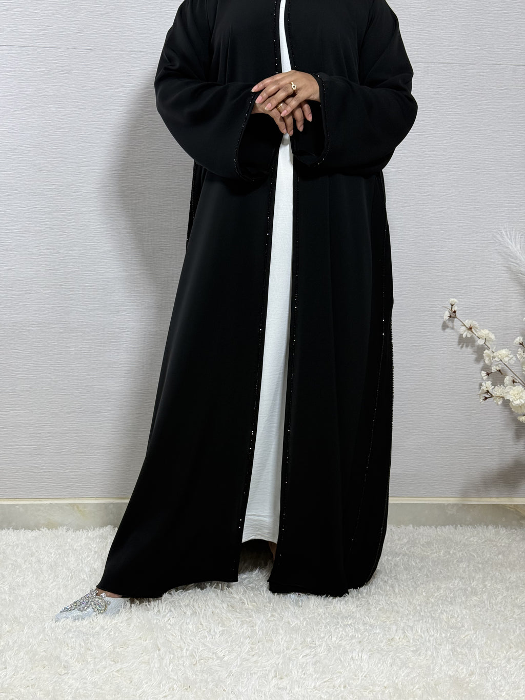 طقم عباية سوداء R013