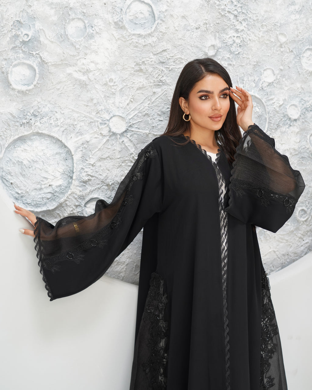 R319 Classic Black Abaya with New Frem Lace and Beads work