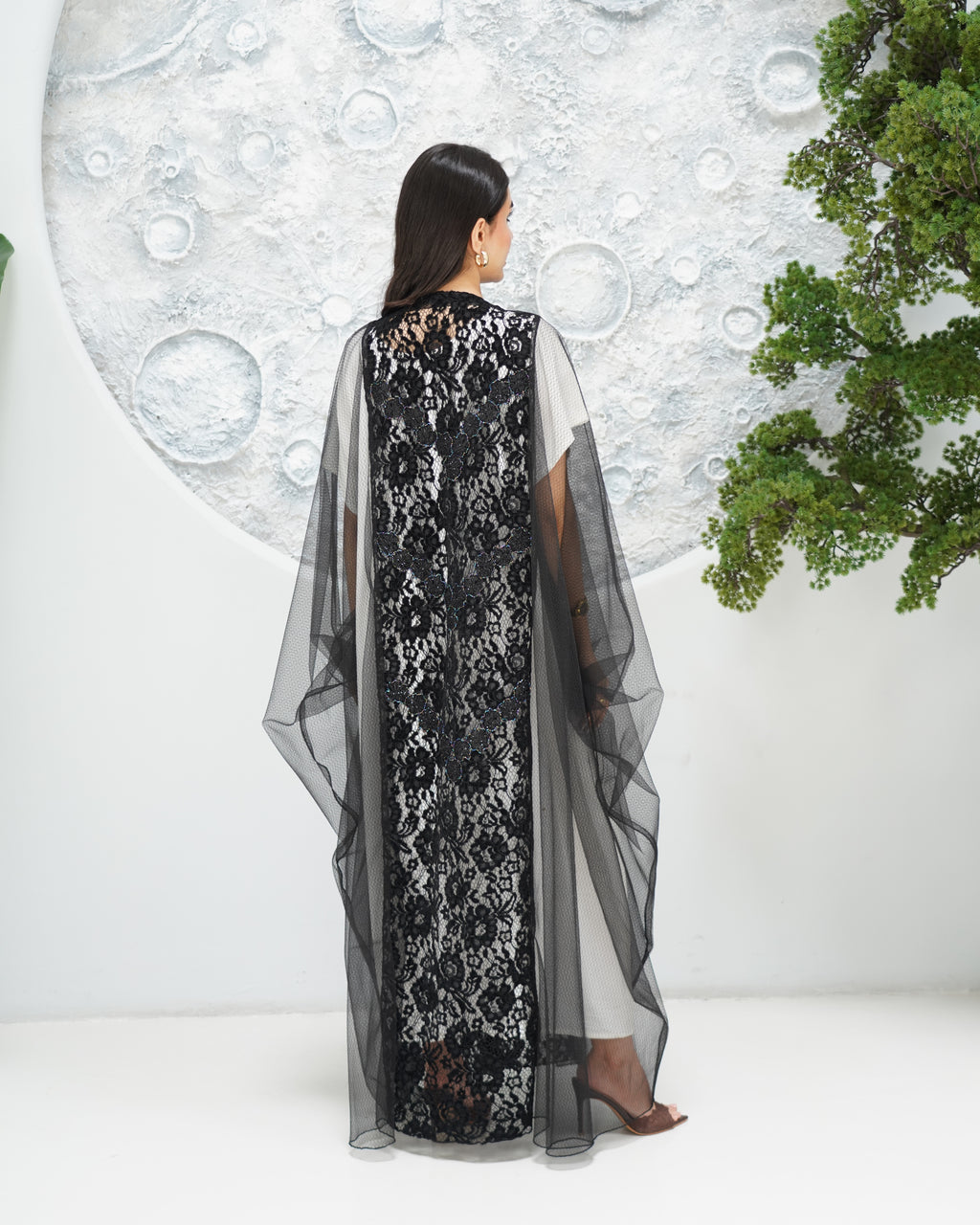 R316 Luxurious turkey party Black Abaya
