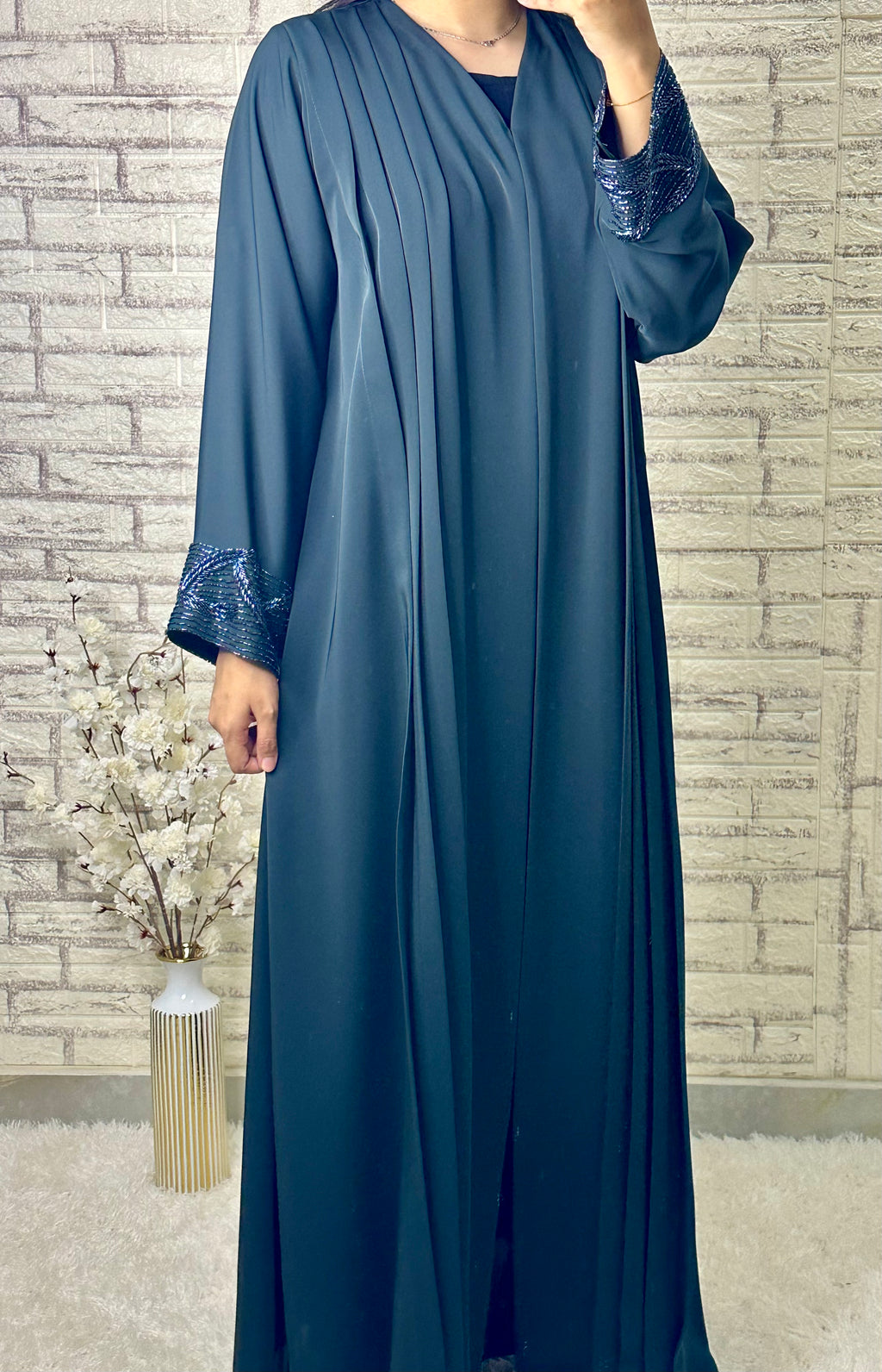 طقم عباية سوداء R023