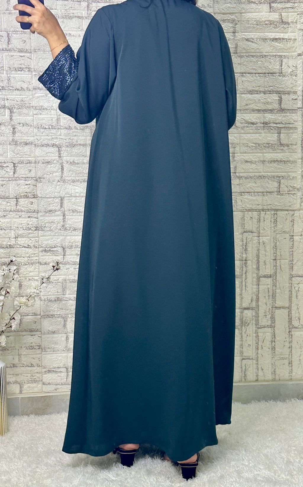 طقم عباية سوداء R023
