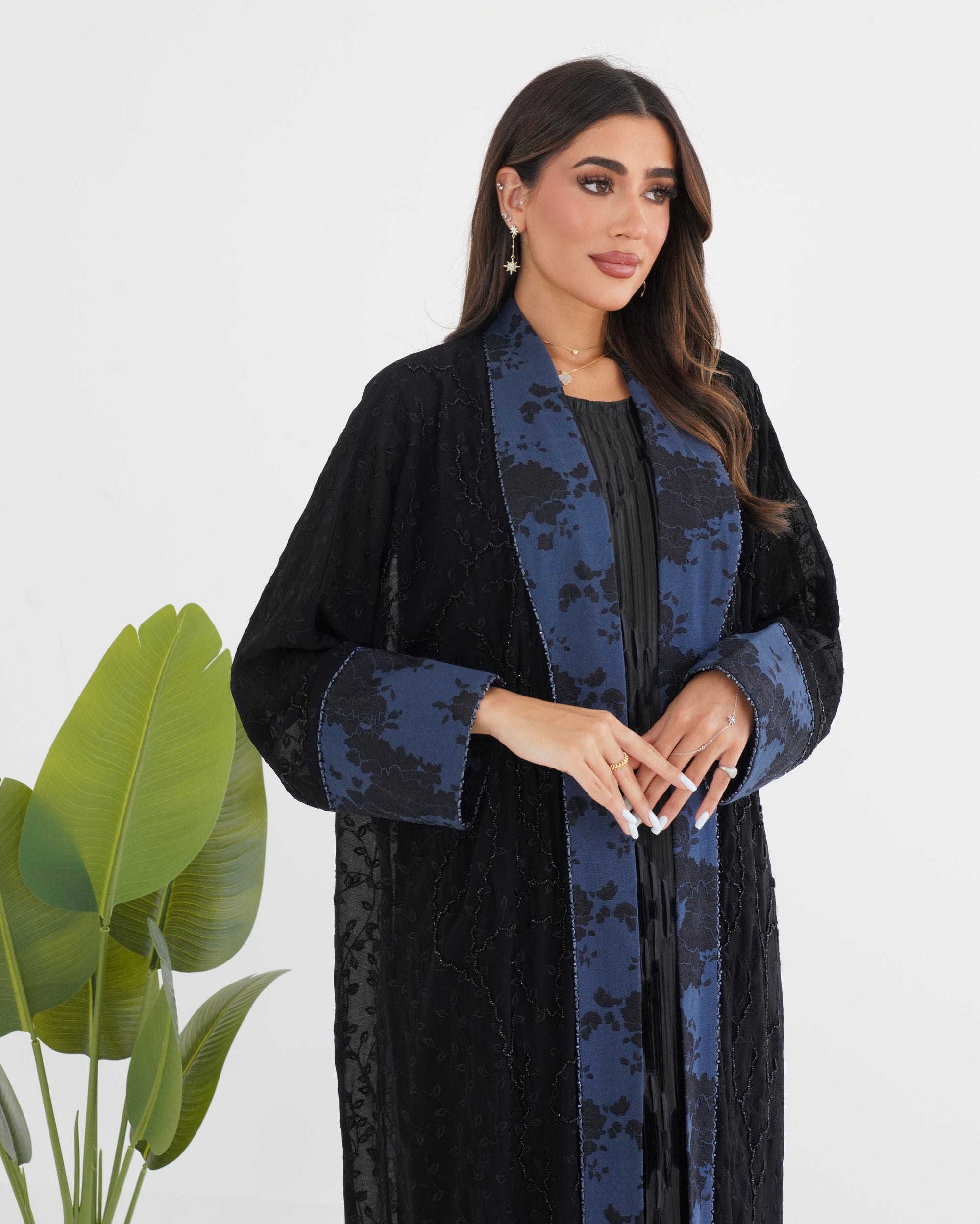 R113  Black Abaya Set