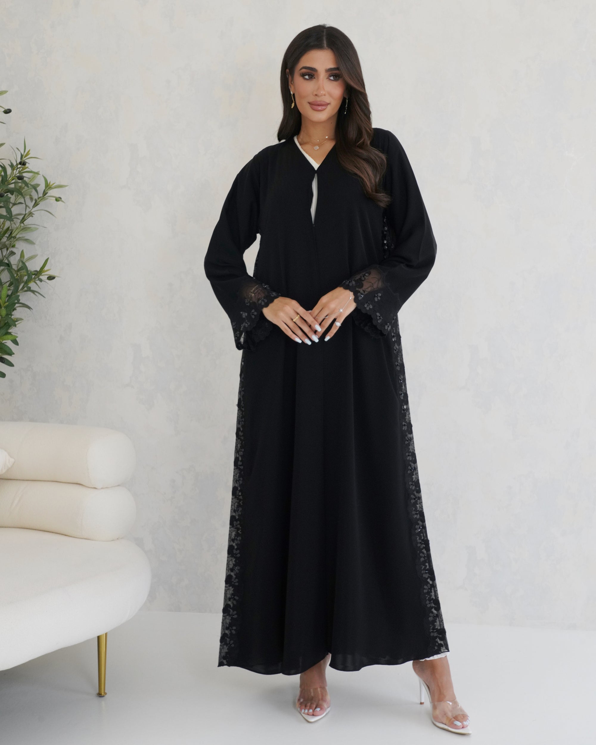 R123 Black dantel Abaya Set
