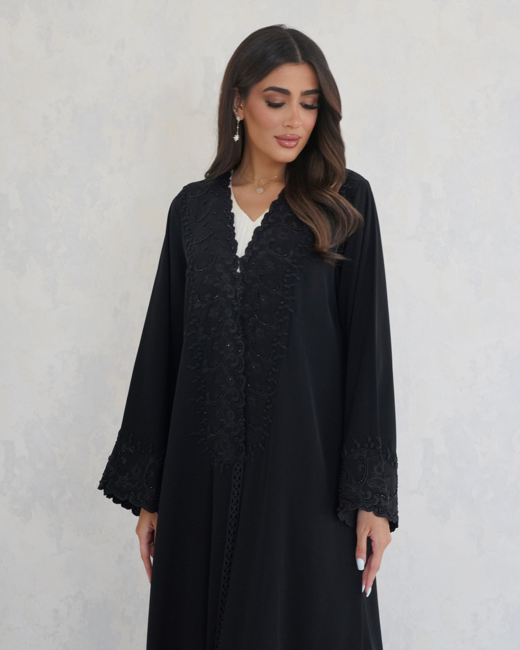 R124 Black Abaya Set