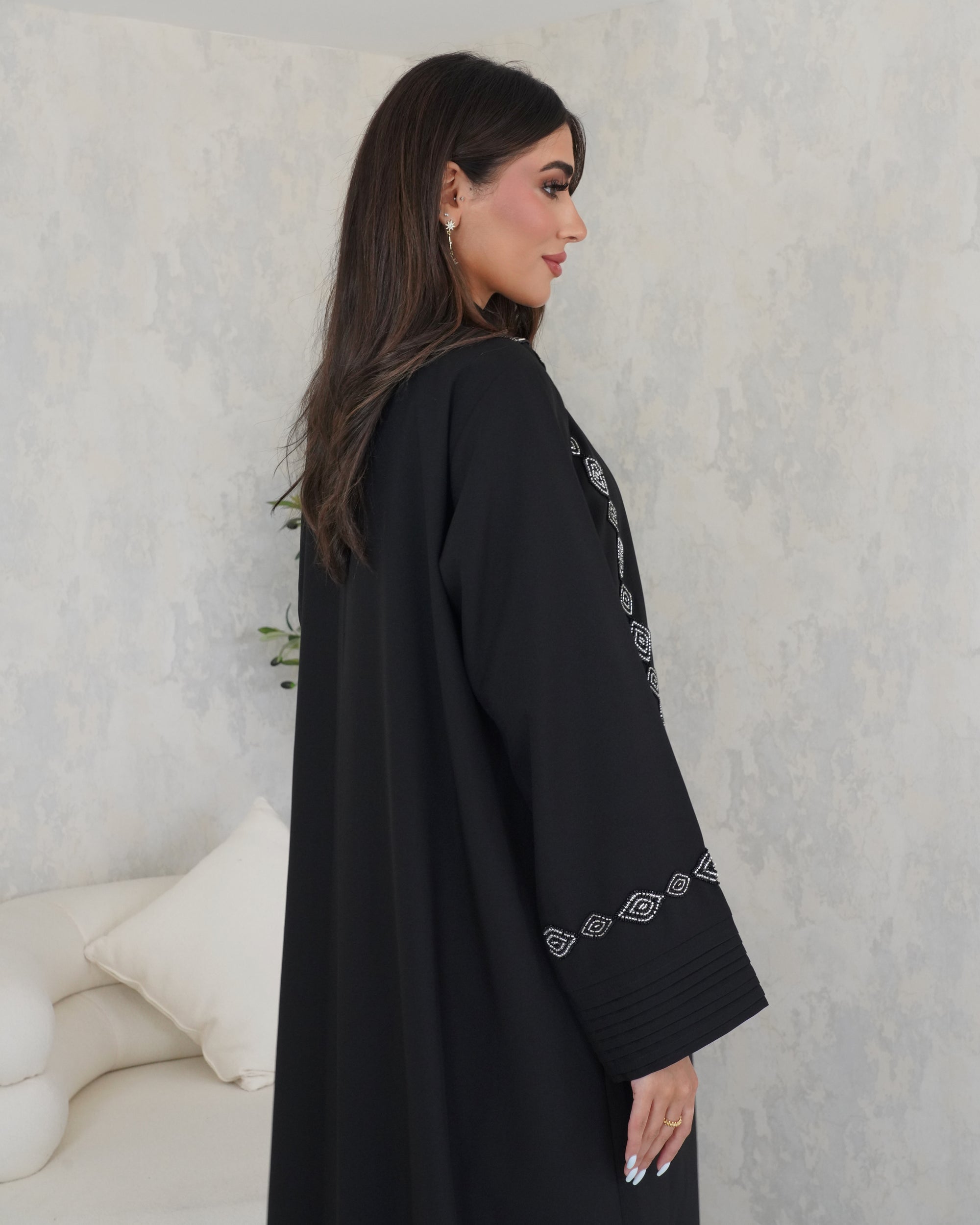 R126 Black classic Abaya Set