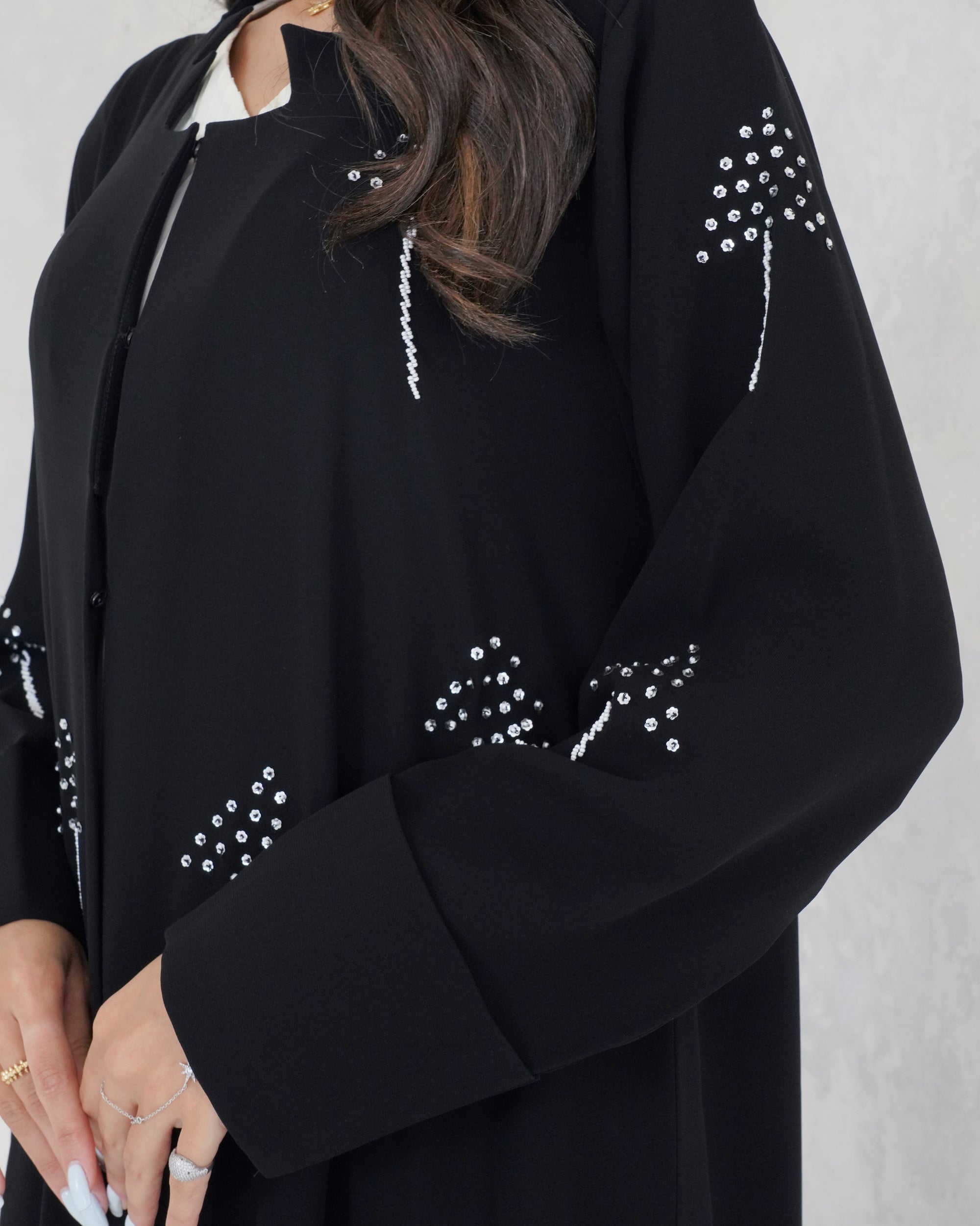 R129 Black Abaya Set