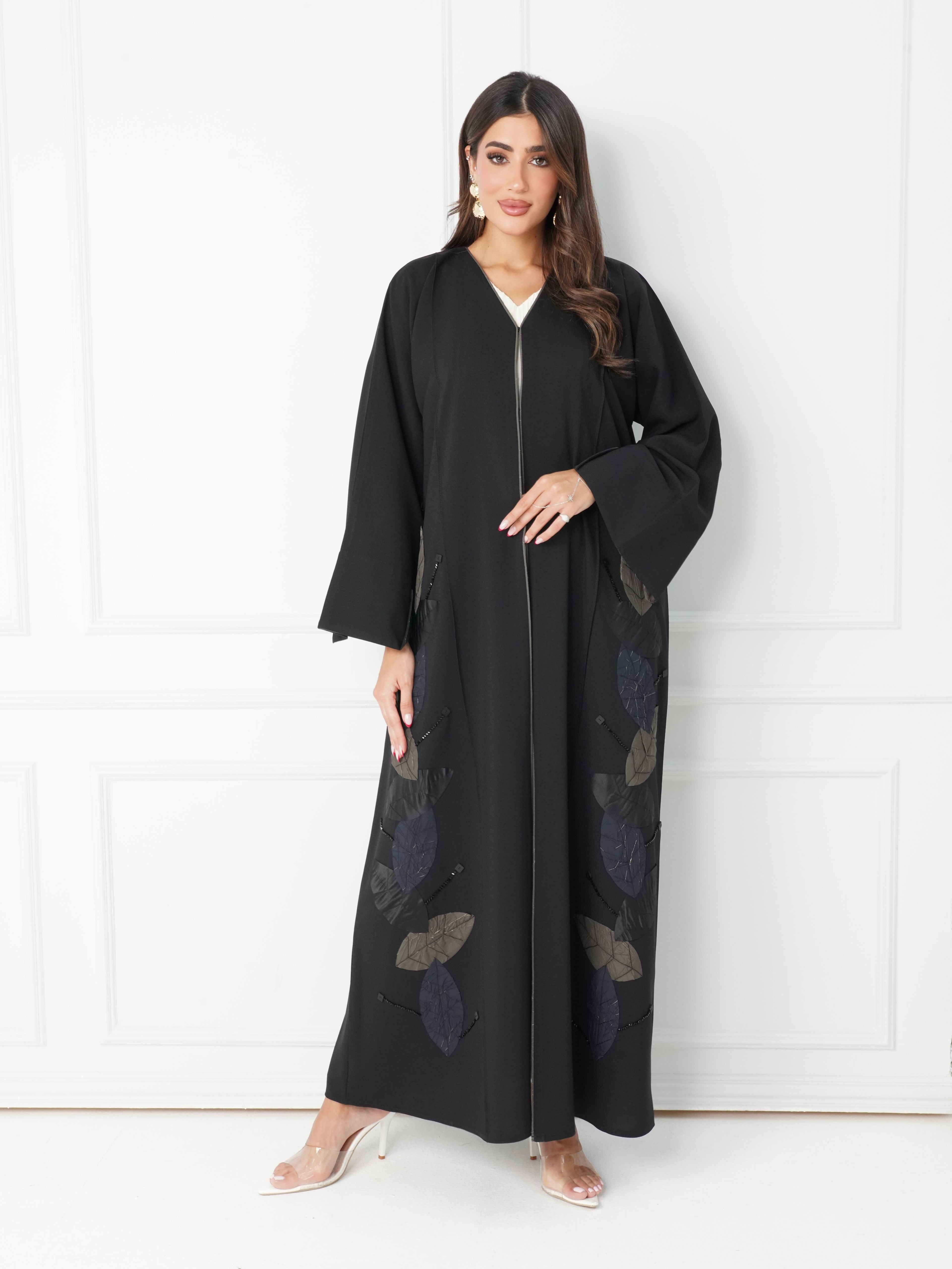 R192 Black elegant  Abaya Set