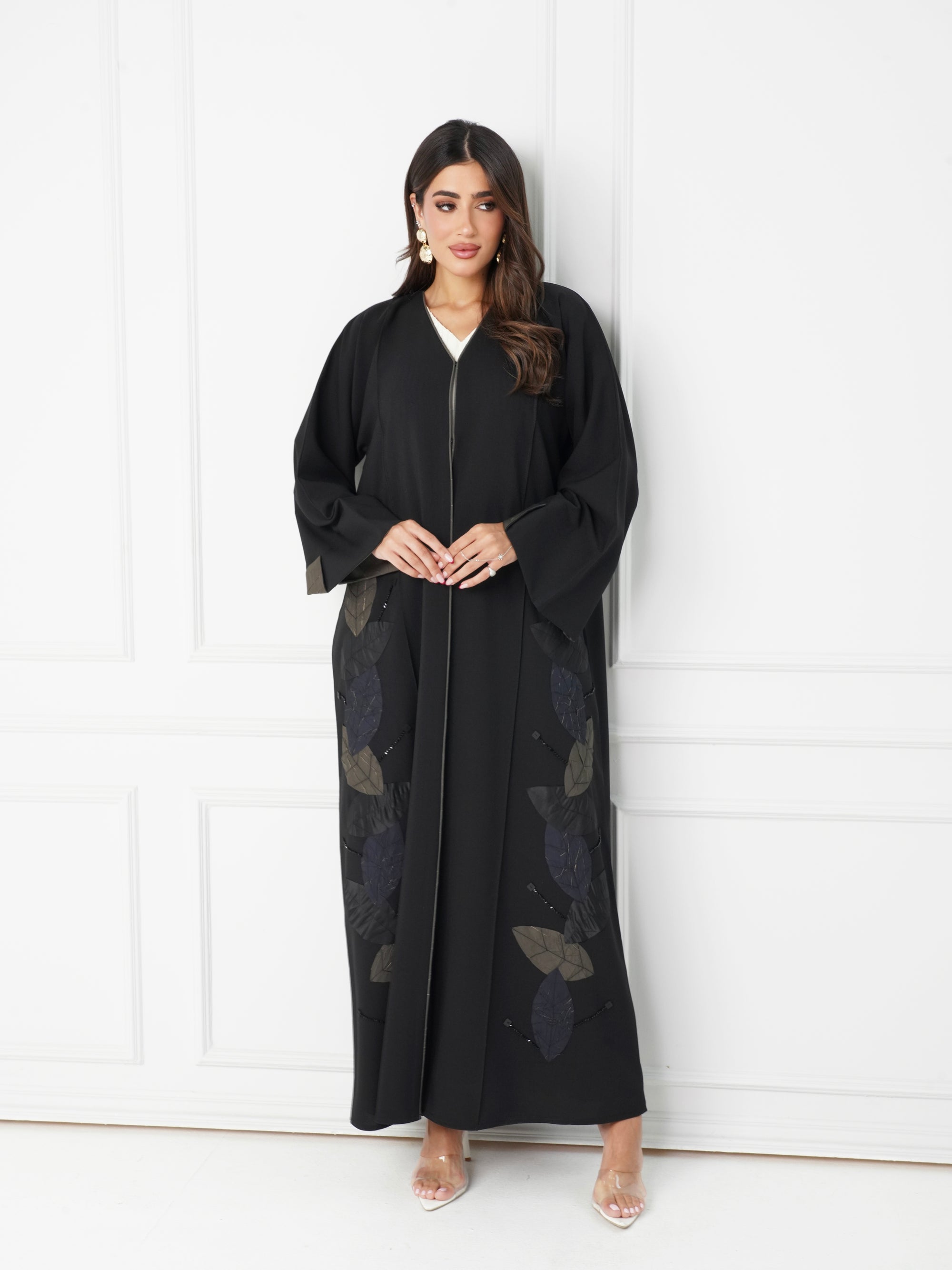 R192 Black elegant  Abaya Set