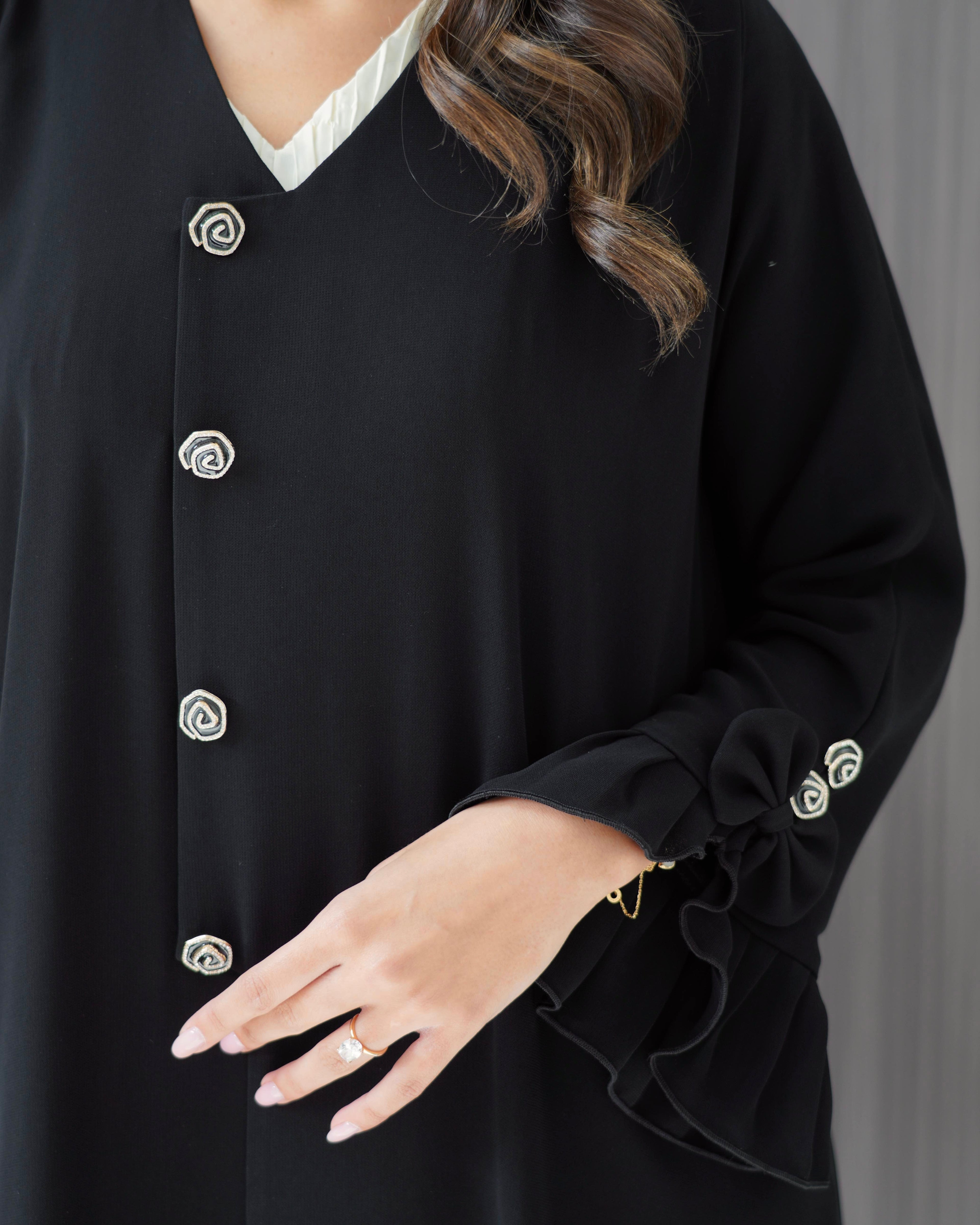 R246 Rose Buttons Design Elegant Abaya