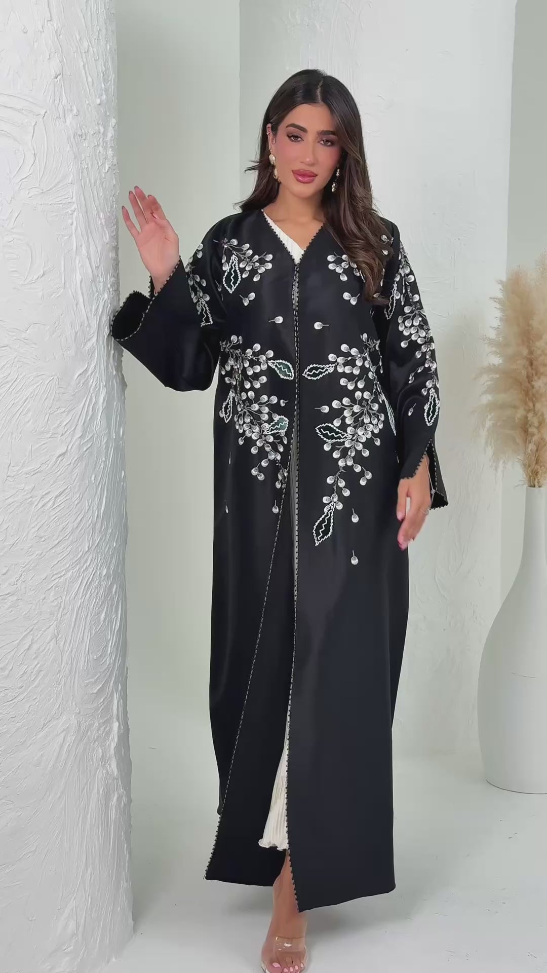 R180  Black Classic  Designer  Abaya Set