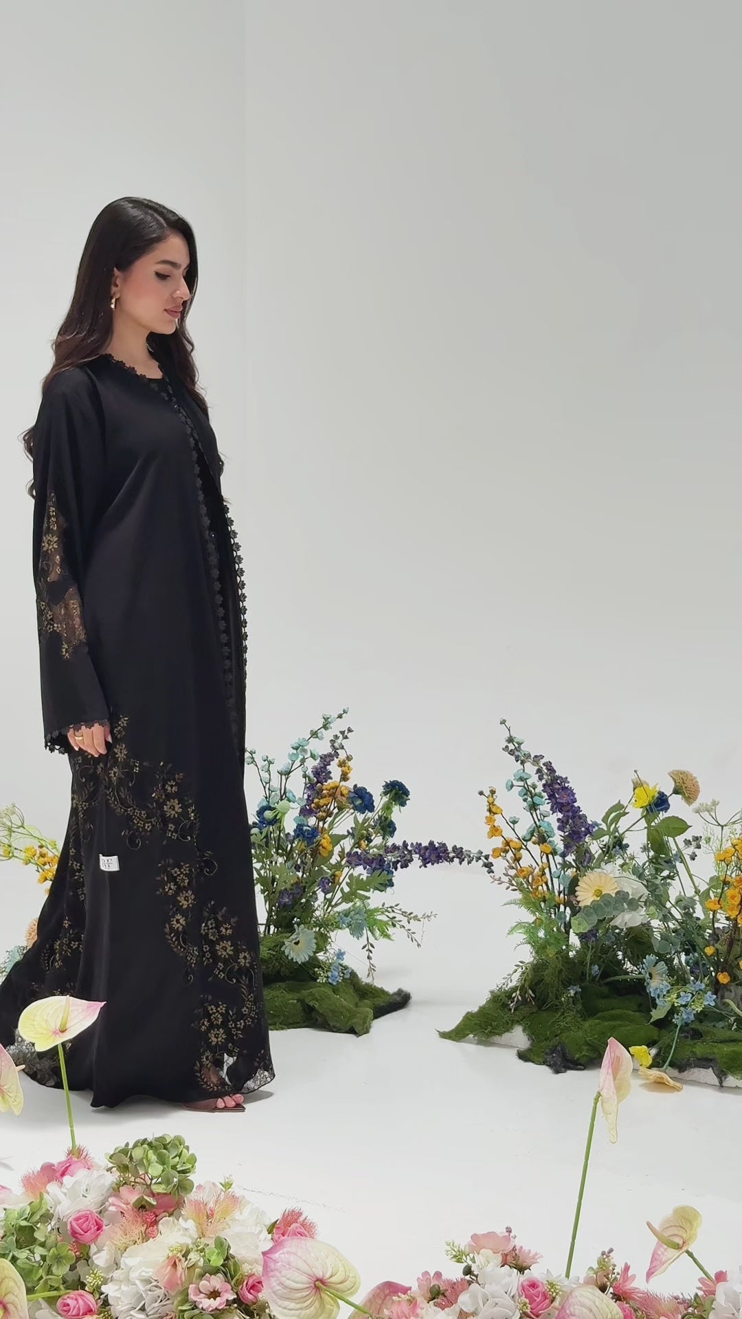 R305 Golden francy sequence lace Classic Black Abaya