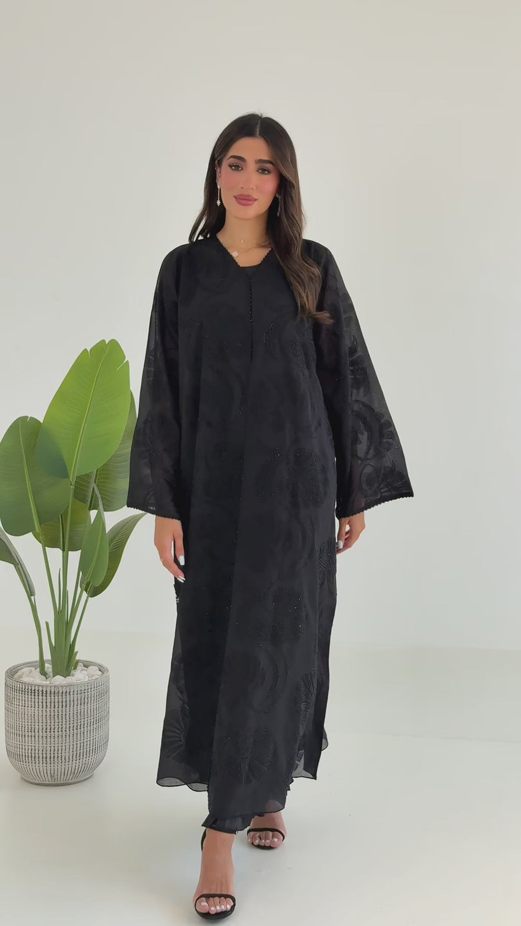 R114 Black Abaya Set