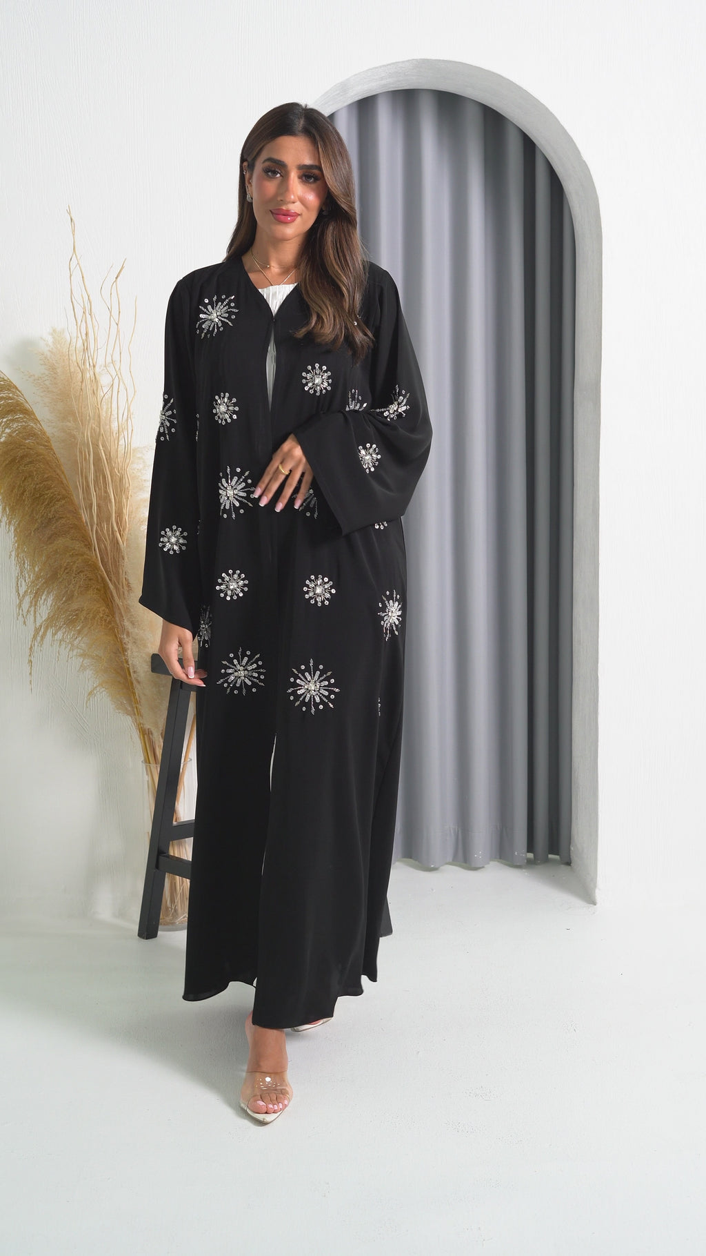 R222 Black elegant  Designer Abaya Set