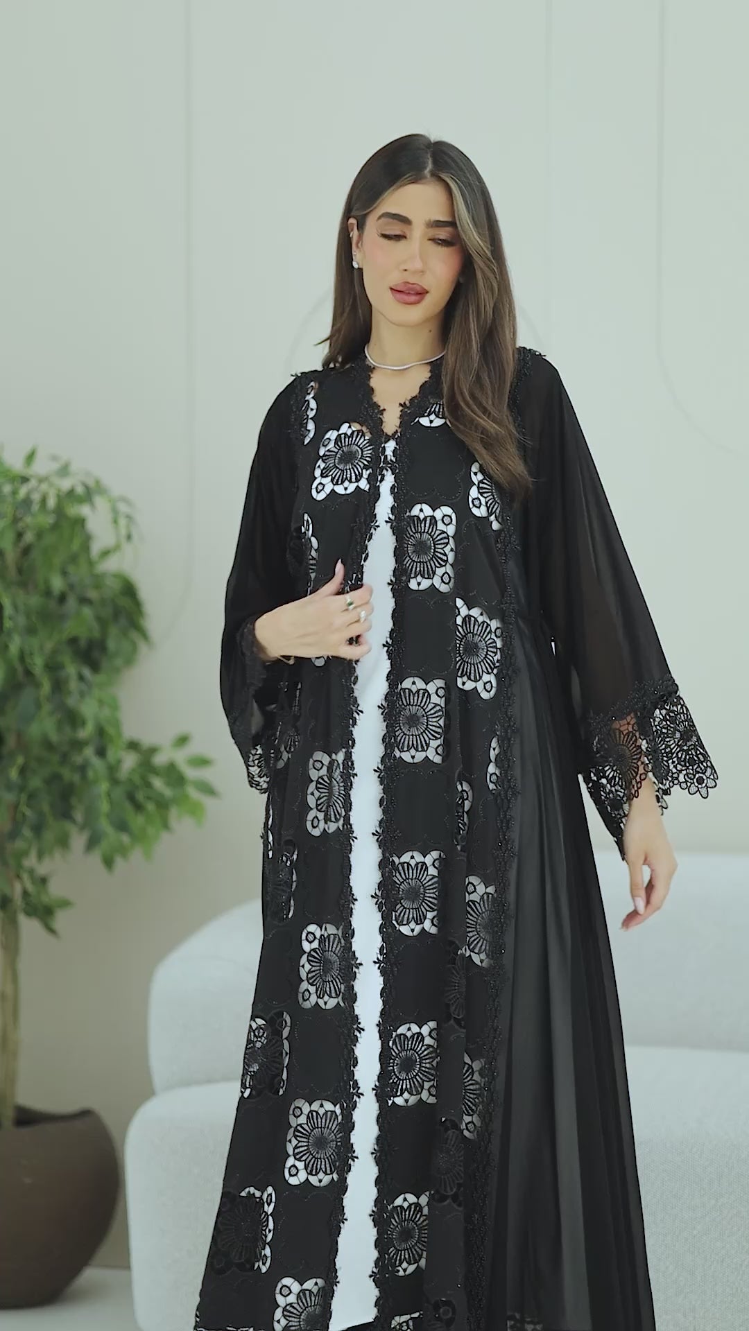 R273 Dantail Chiffon Abaya – Bead Work & Embroidered Design