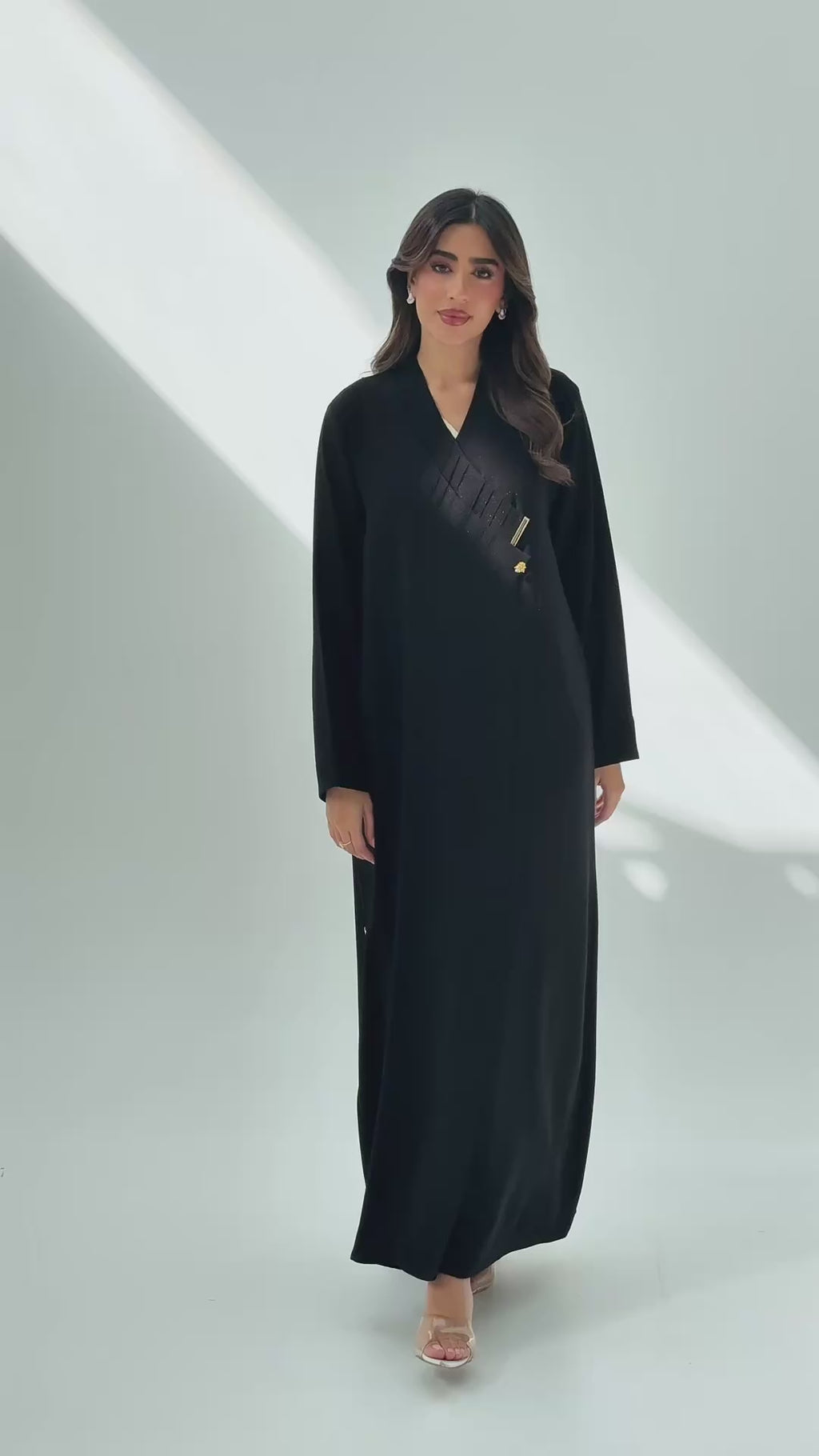 R259 Gulf Queen Design Black Abaya set