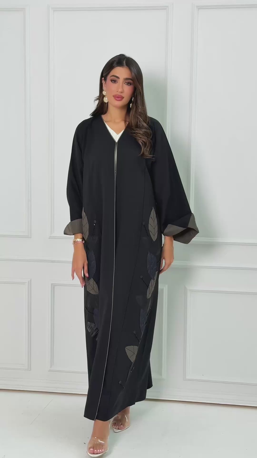 R192 Black elegant  Abaya Set