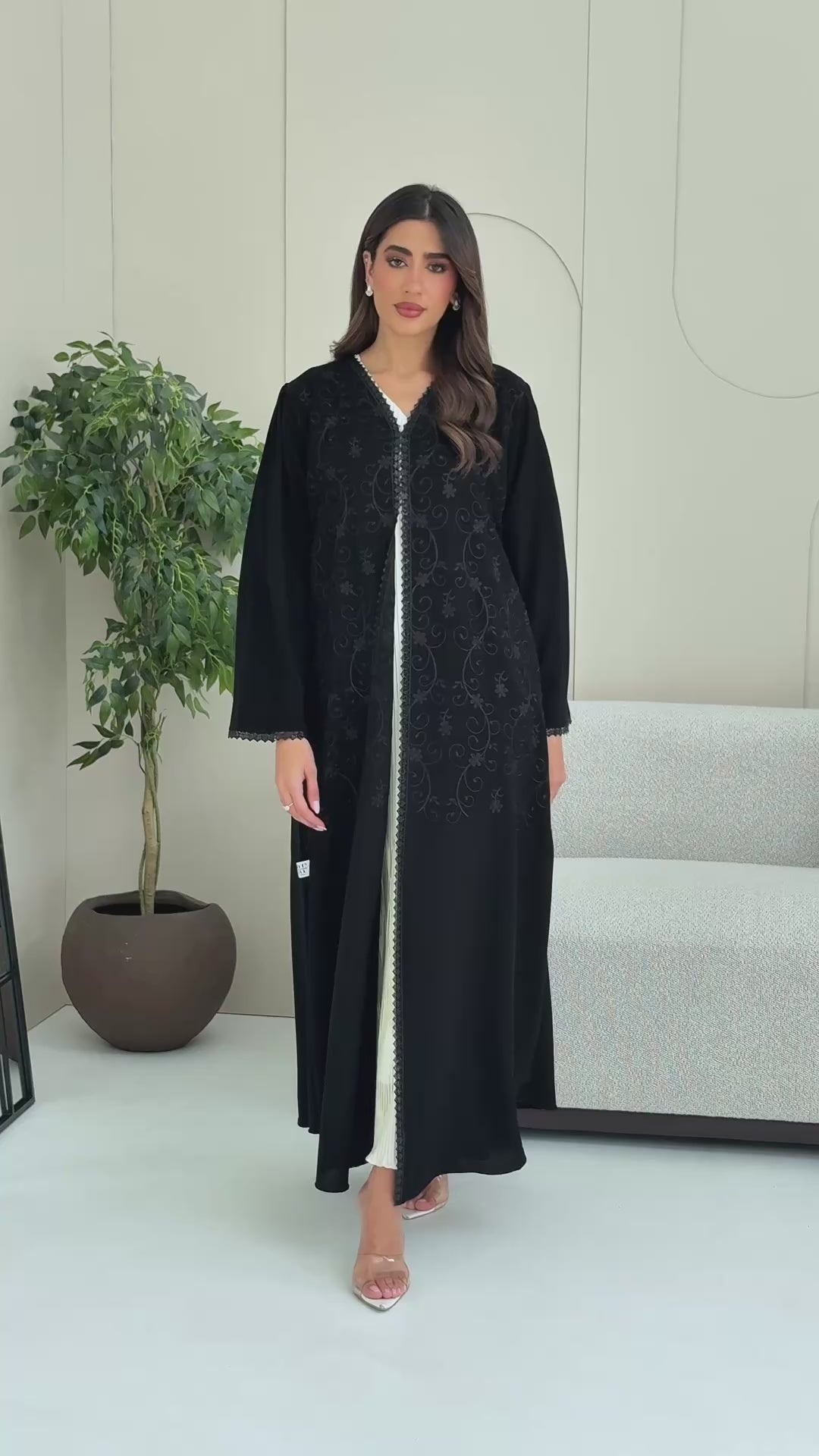 R254 Black Elegant Summer Abaya Set