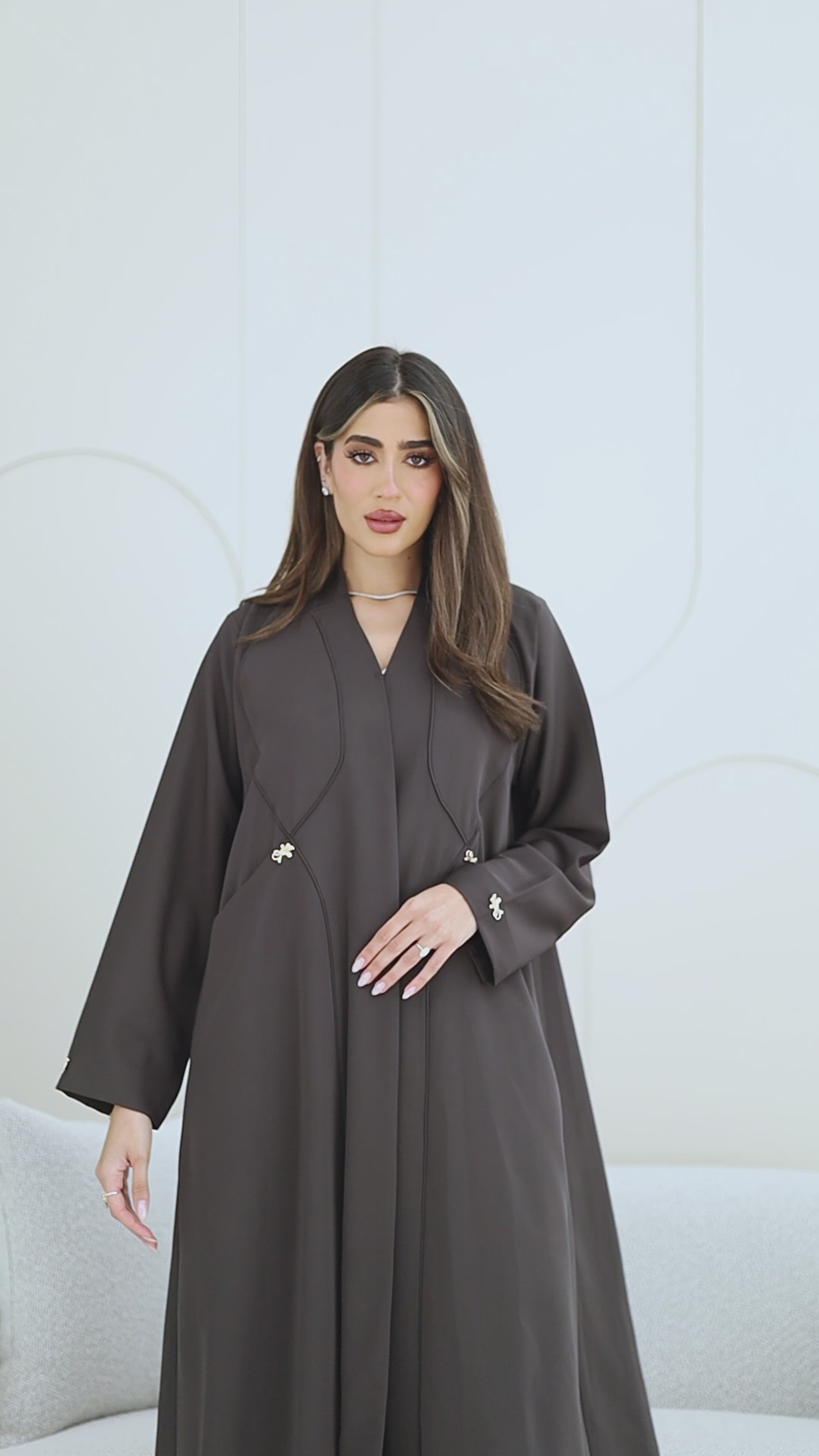R272  Pocket Style with 5D Stone Button Detail