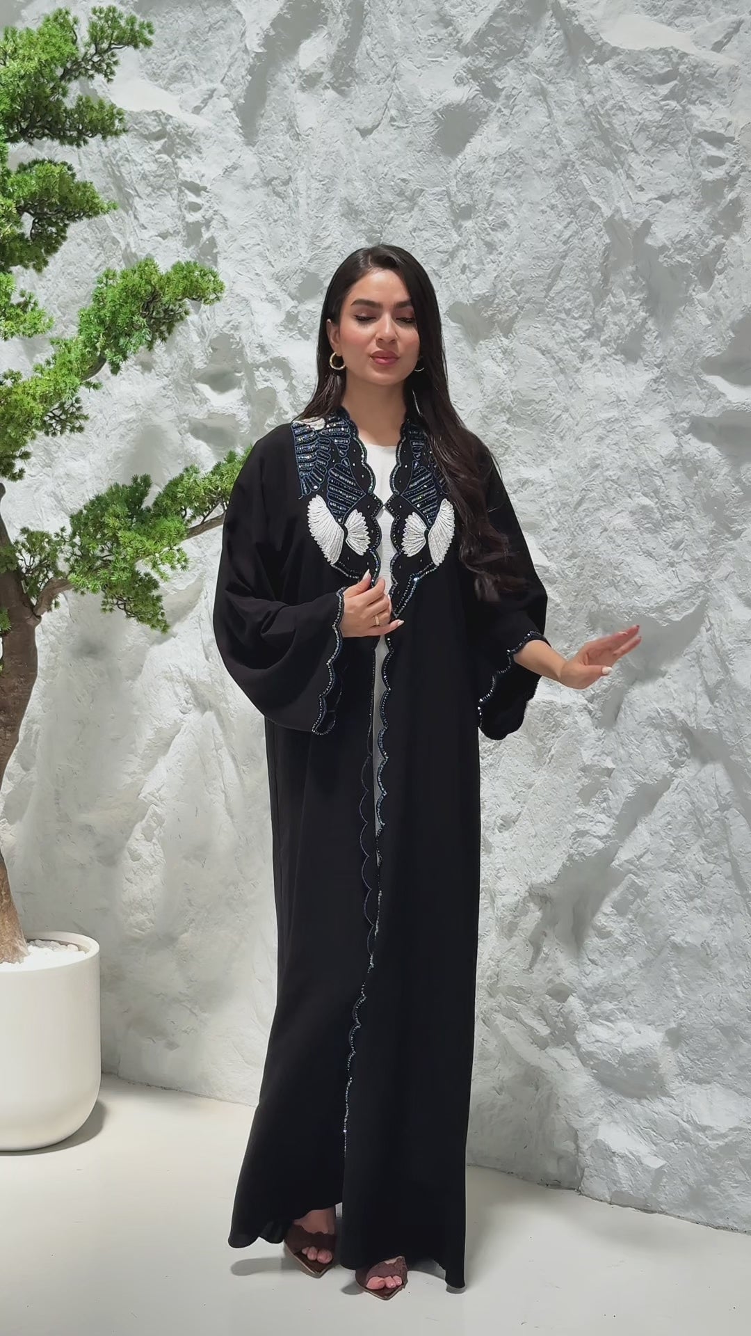 R307 Fashionable colorful embroidery Designer Black Abaya