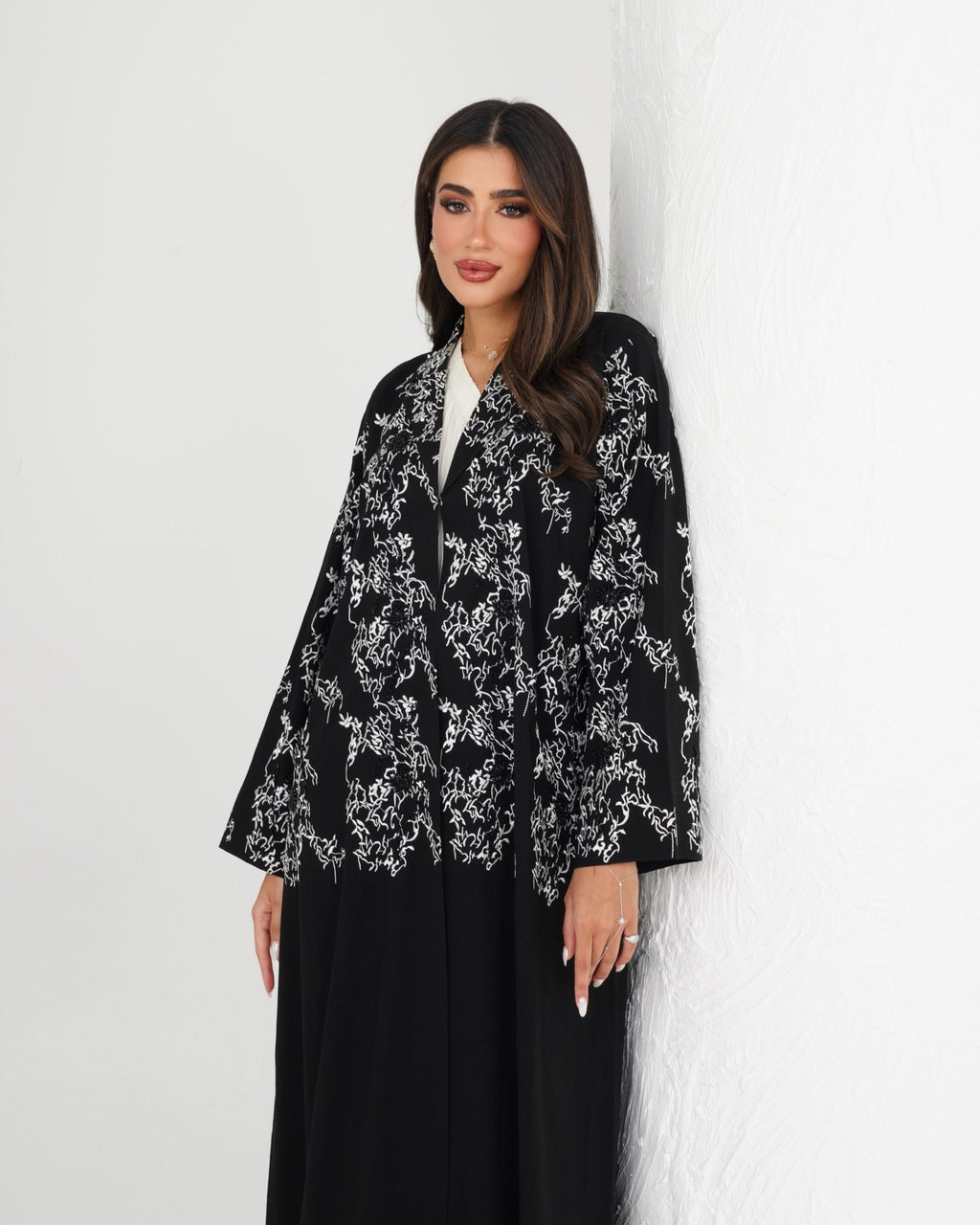 R134 Black Queen Abaya Set Abaya for Women UAE – Abaya – Rutba Fashion Abaya
