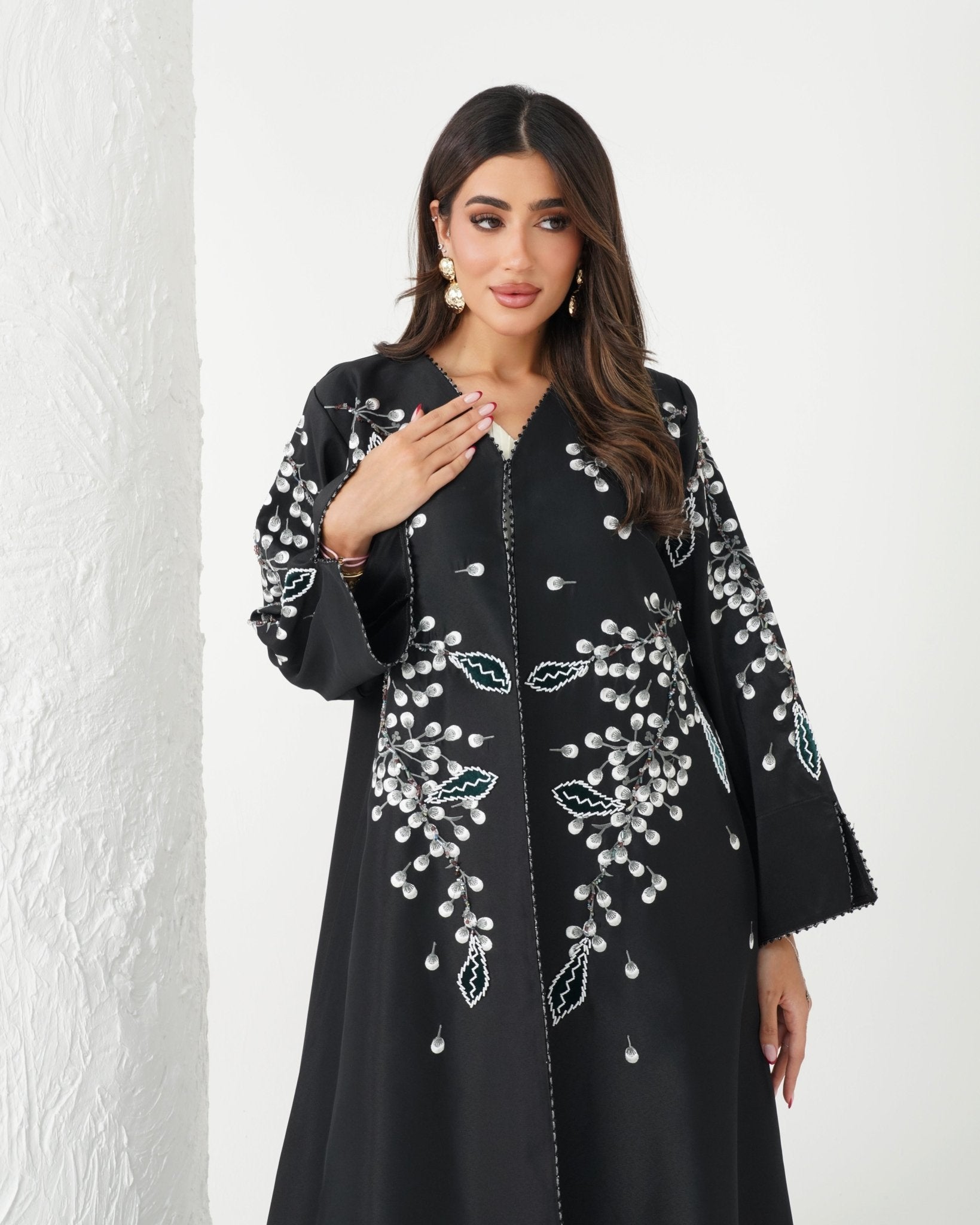R180 Black Classic Designer Abaya Set Abaya for Women UAE – Abaya – Rutba Fashion Abaya