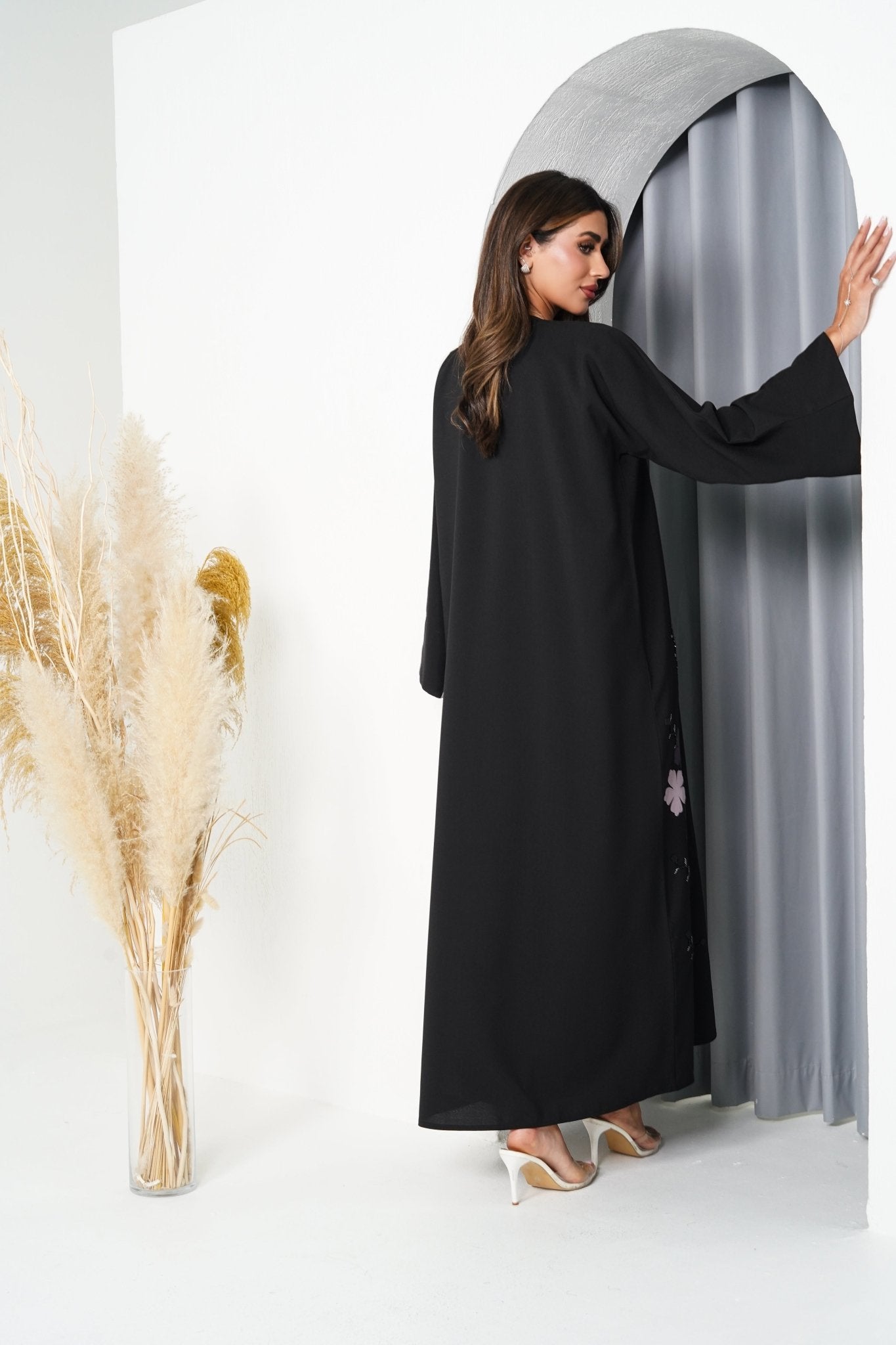 R200 Black With flower model Abaya Set Abaya for Women UAE – Abaya – Rutba Fashion Abaya