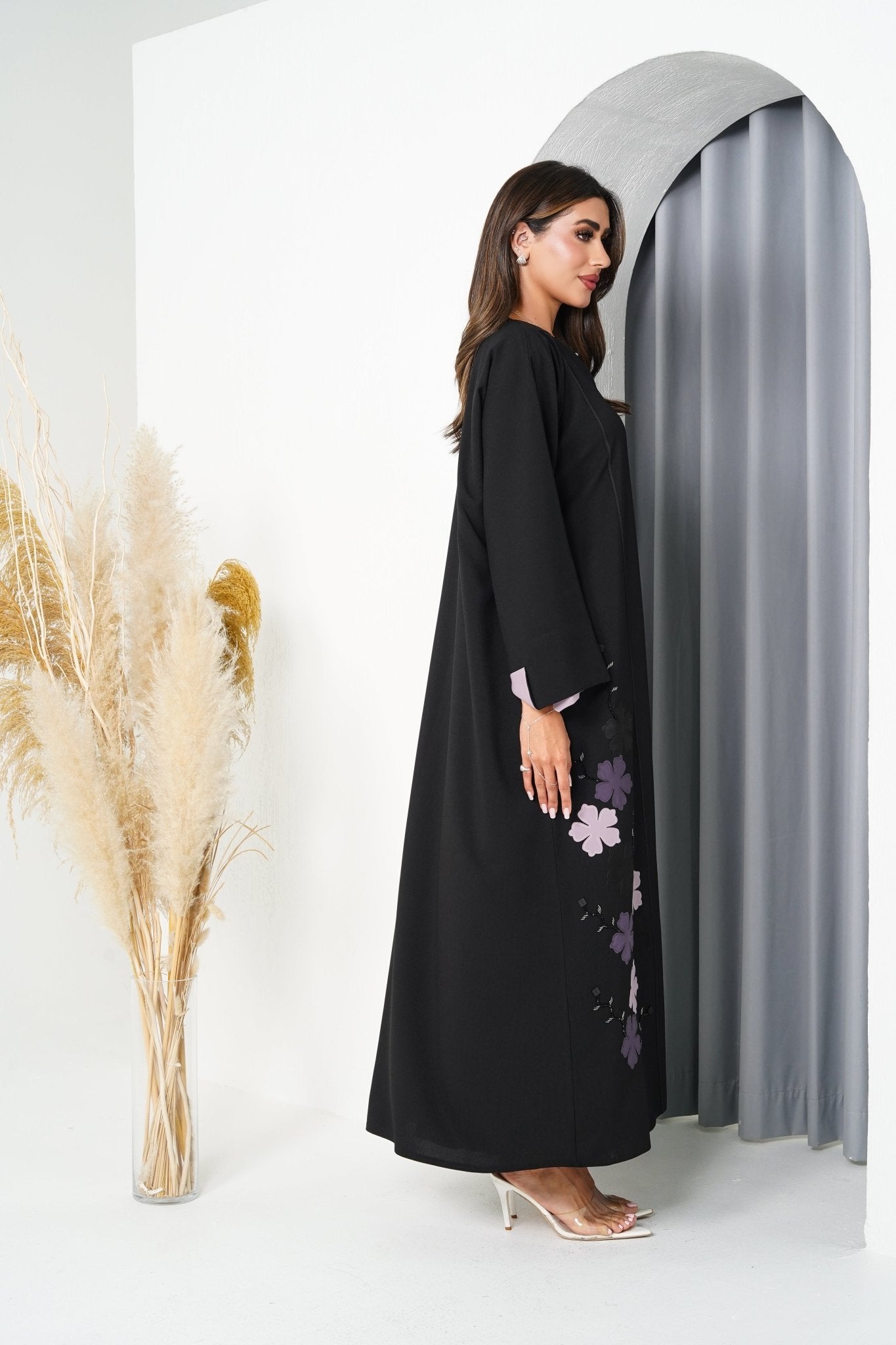 R200 Black With flower model Abaya Set Abaya for Women UAE – Abaya – Rutba Fashion Abaya