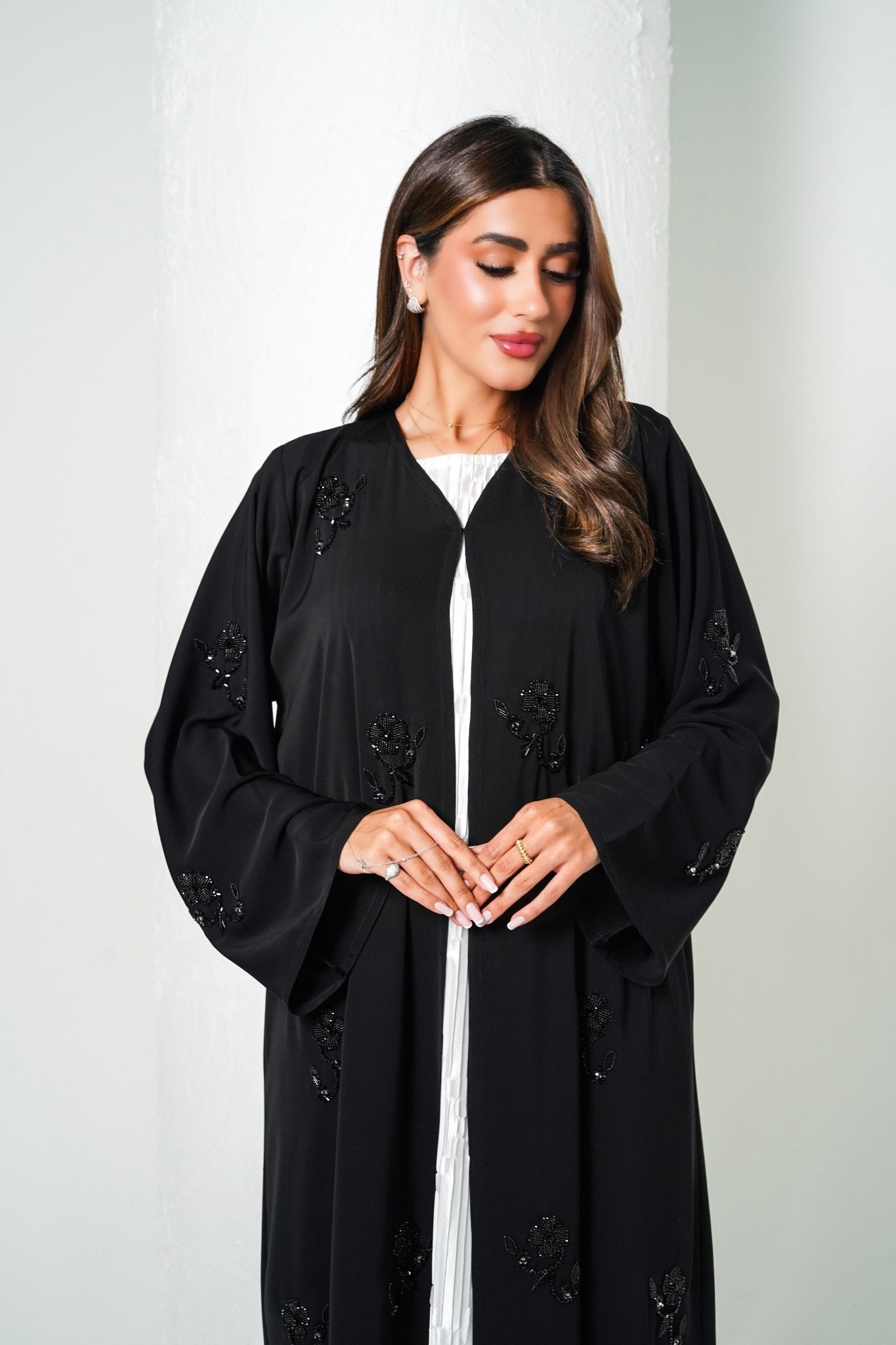R206 Black Classic Abaya Set Abaya for Women UAE – Abaya – Rutba Fashion Abaya