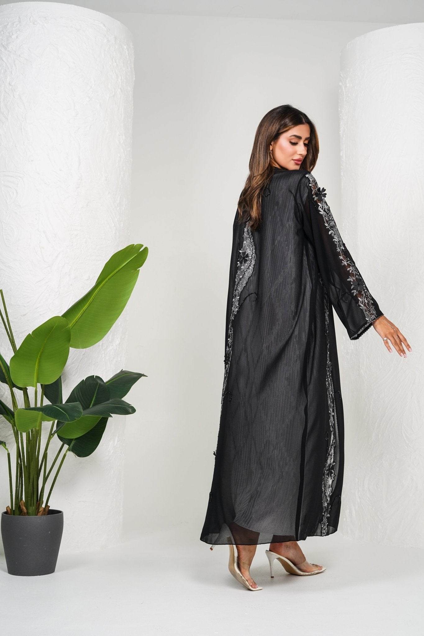 R208 Black Classic Abaya Set Abaya for Women UAE – Abaya – Rutba Fashion Abaya