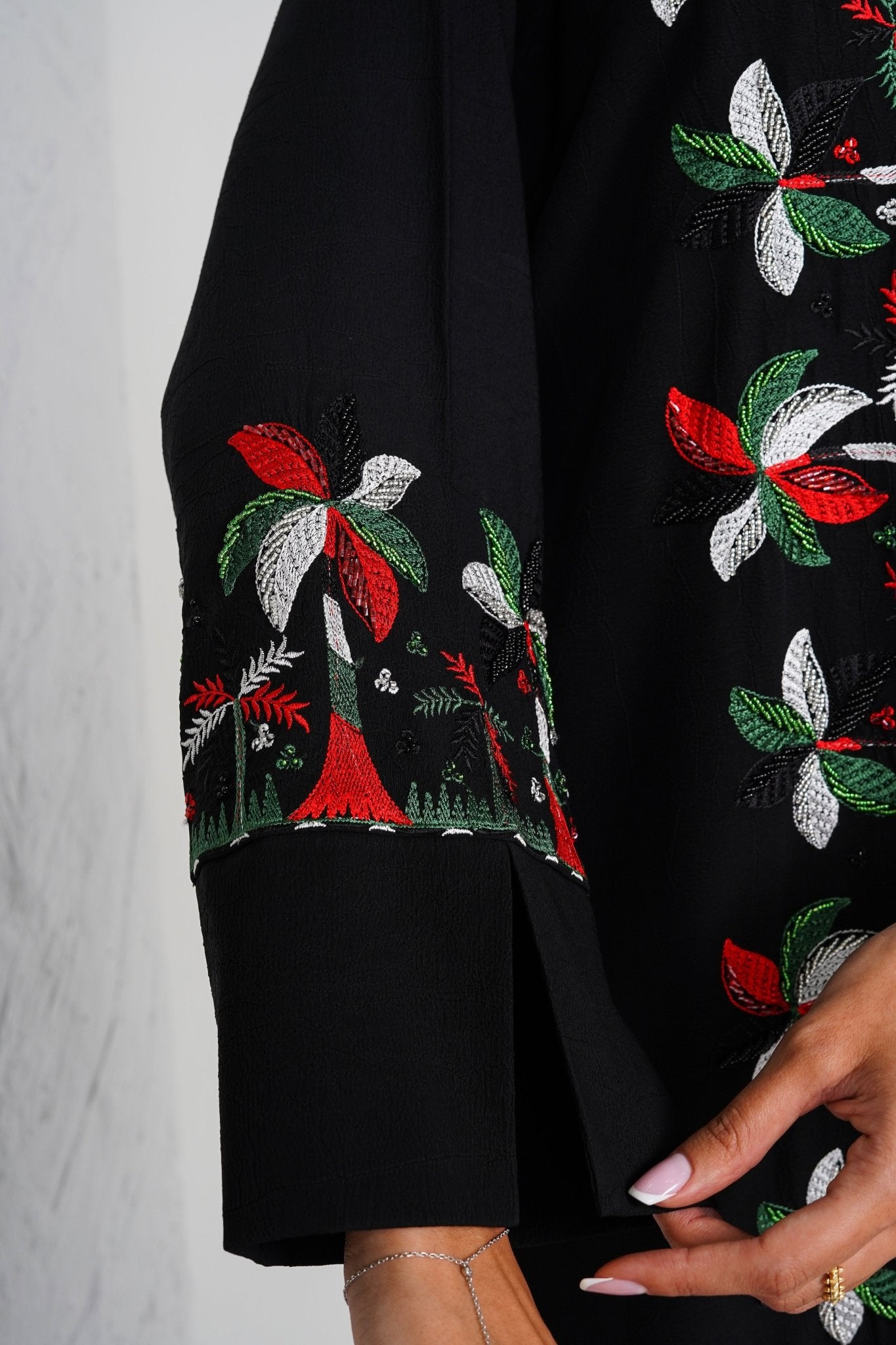 R211 UAE Flag And National Day Abaya Set Abaya for Women UAE – Abaya – Rutba Fashion Abaya