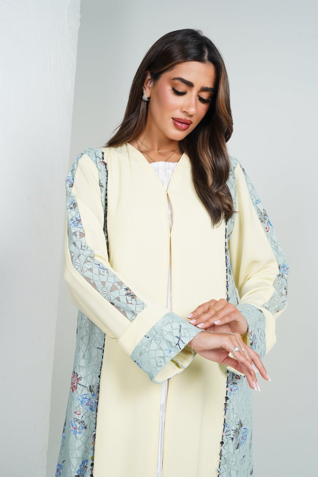 R212 Light Beige Abaya Set Abaya for Women UAE – Abaya – Rutba Fashion Abaya