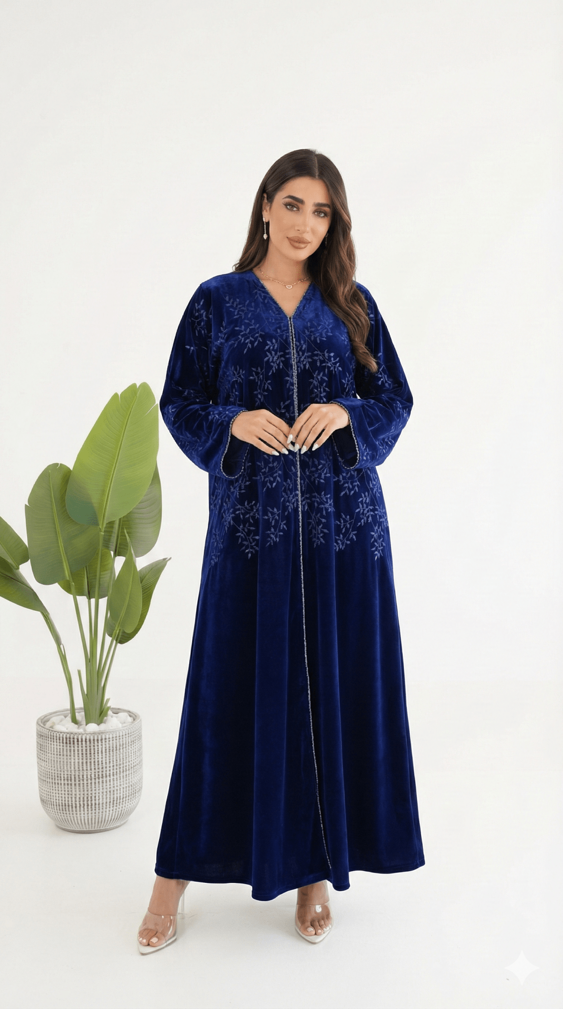 R224 Premium Winter Velvet Abaya Set – Kurian Made Abaya for Women UAE – Abaya – Rutba Fashion Abaya