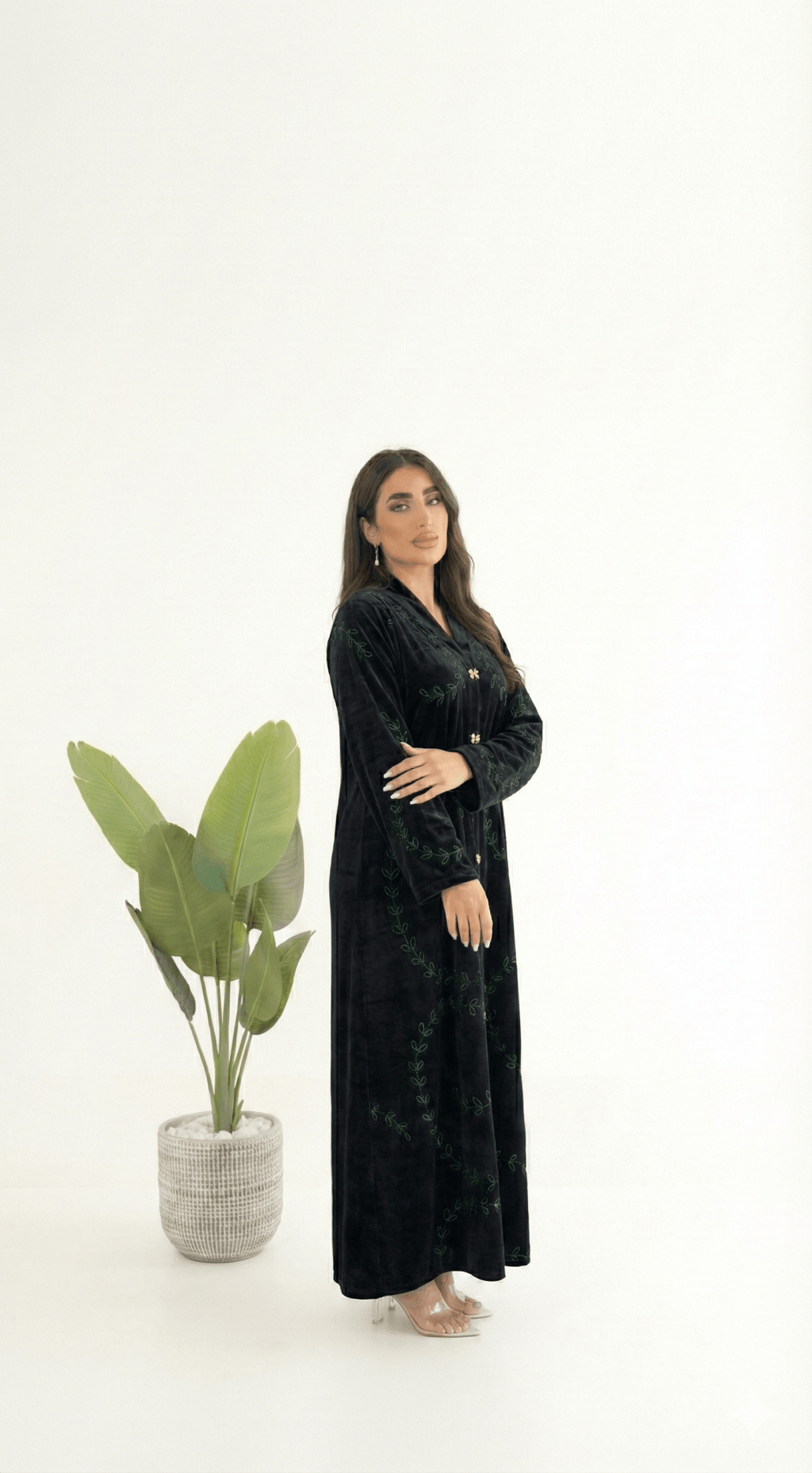 R228 Velvet Abaya Set Abaya for Women UAE – Abaya – Rutba Fashion Abaya