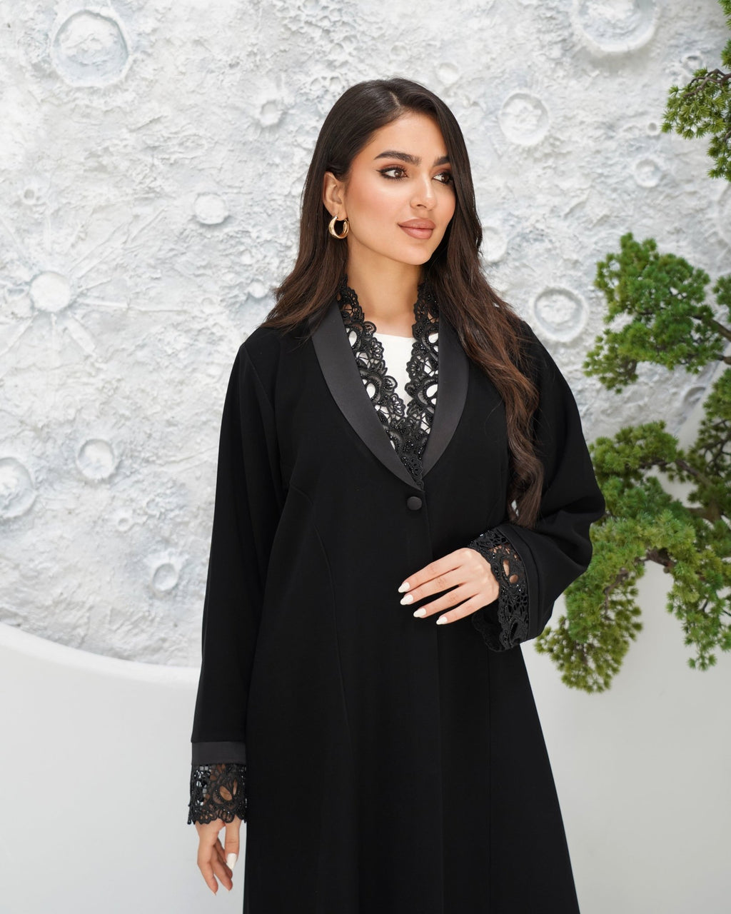 R317 Luxurious Modern coat model Black Abaya Abaya for Women UAE – Abaya – Rutba Fashion Abaya